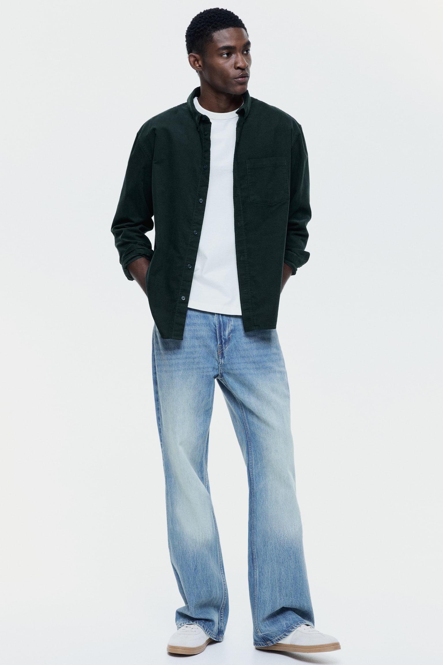 חולצת קורדרוי Regular Fit - ירוק כהה - 4
