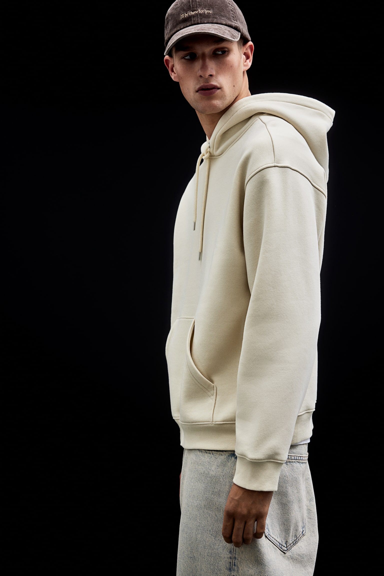 Loose Fit Hoodie - Light beige/Black/Light grey marl/Navy blue/Forest green/Light beige/Dark brown/Black/Dark greige/Pistachio green/White/White/Burgundy/Green/Light brown/Light purple - 1