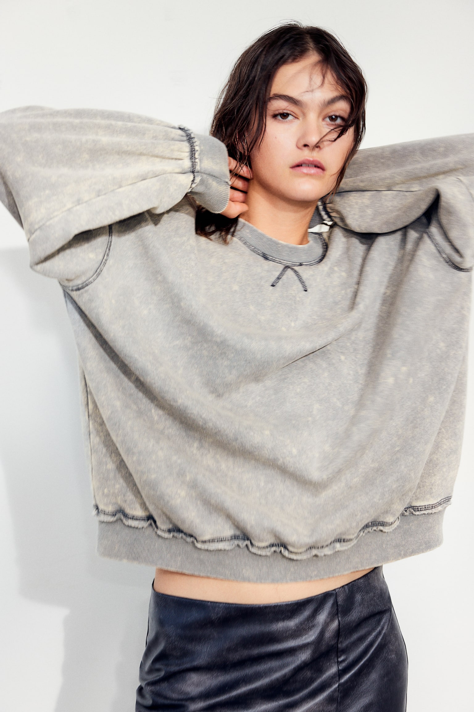 Oversized sweatshirt - Grey/Black - 2