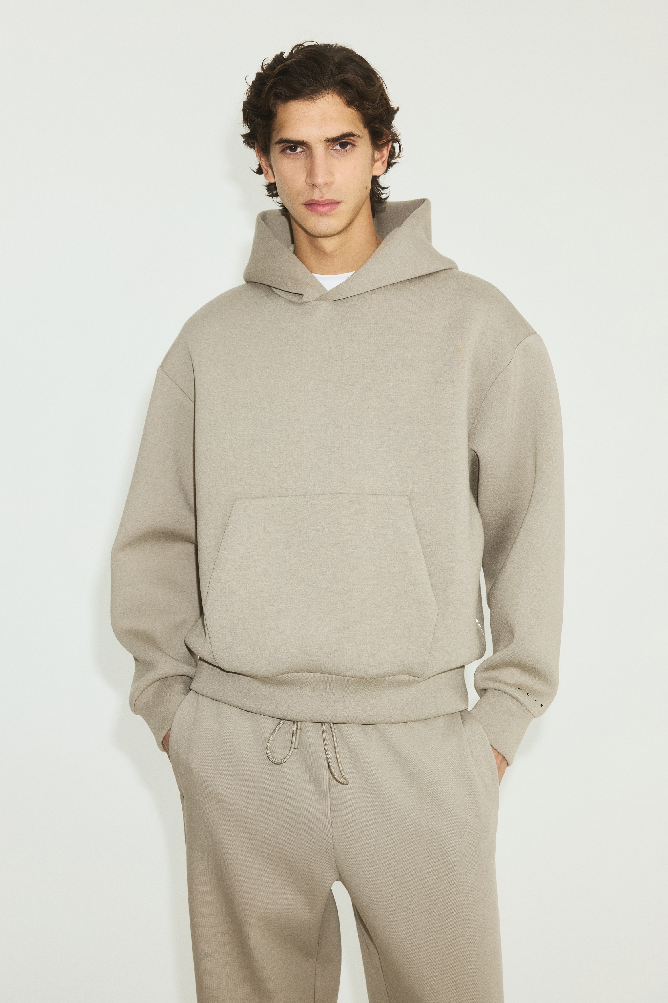 Træningshoodie med DryMove™ Oversized Fit - Beige/Mørkebrun/Sort