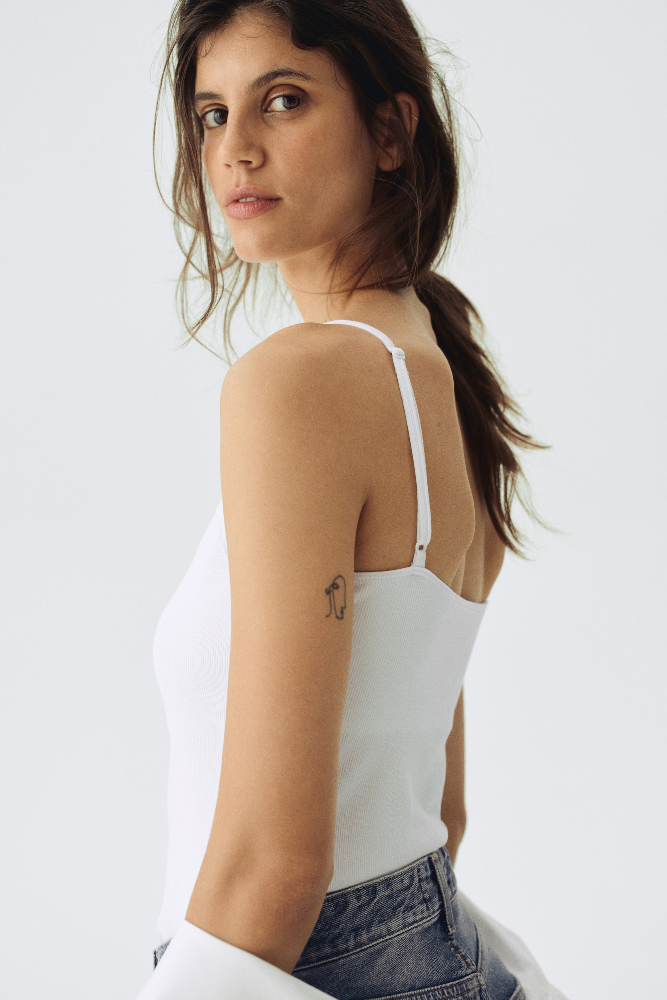 Ampliar la imagen: MAMA Top de lactancia de tirantes - Blanco - Ladies | H&M MX 3