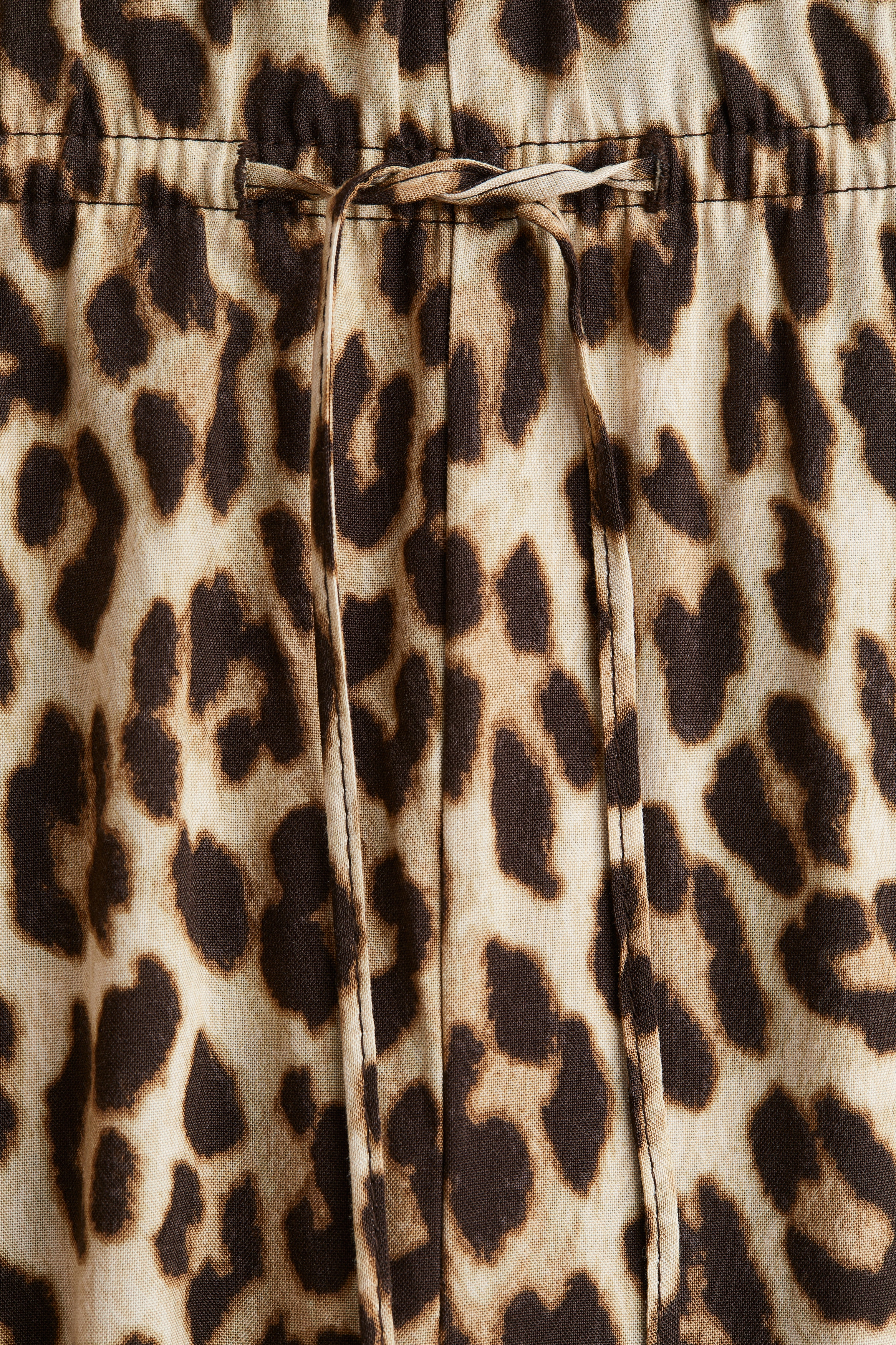 Wide pull-on trousers