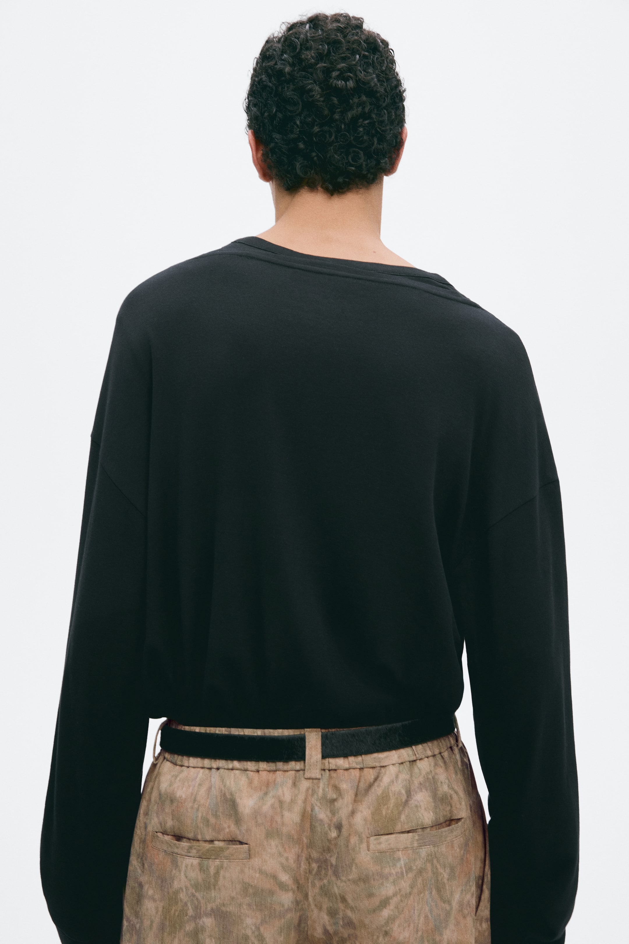 Relaxed-Fit Long-Sleeved Cotton T-Shirt