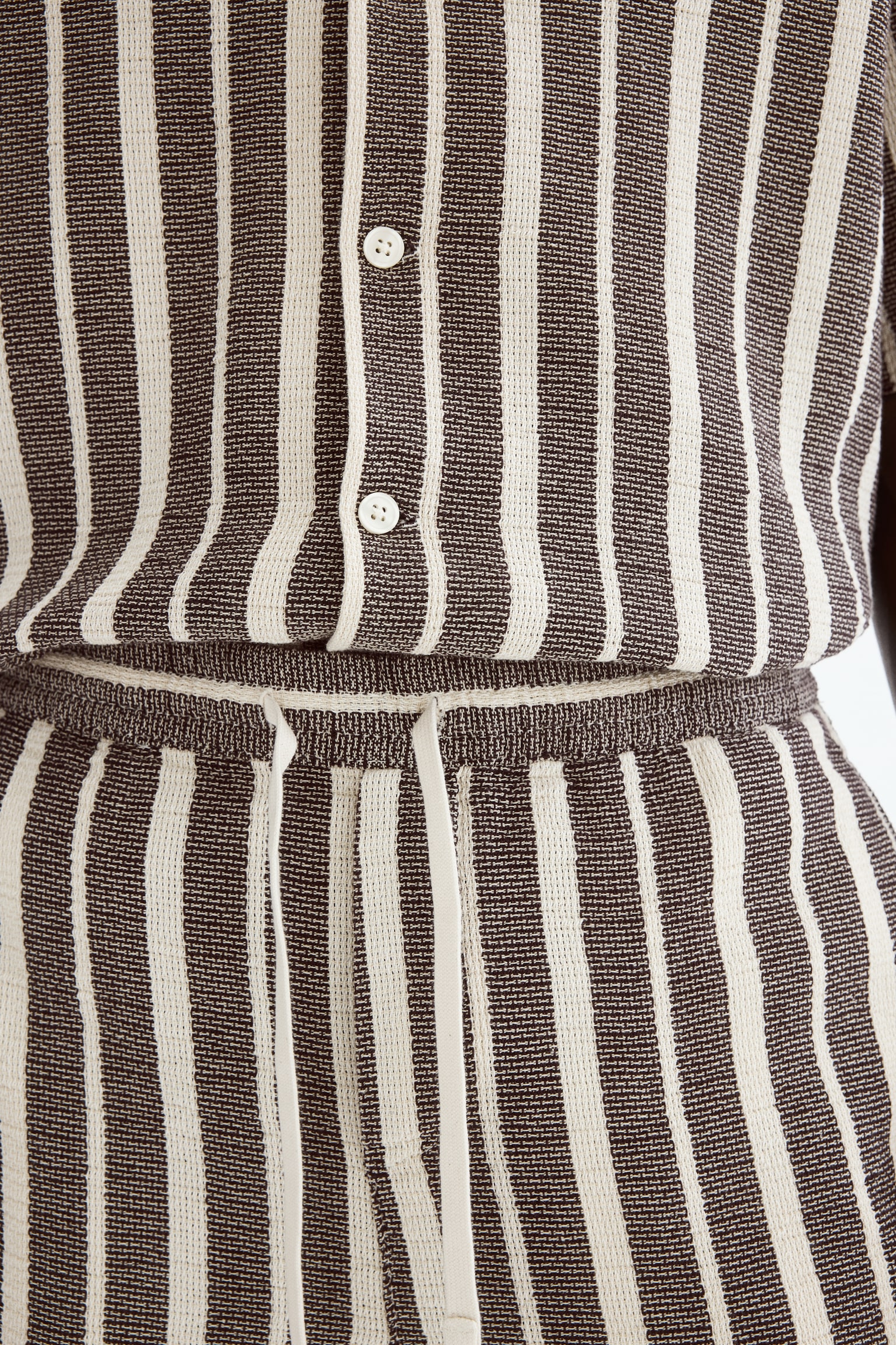Quần short Regular Fit - Màu nâu/Kẻ/Cream/Striped/Dark green/Striped/Màu đen/Kẻ - 4