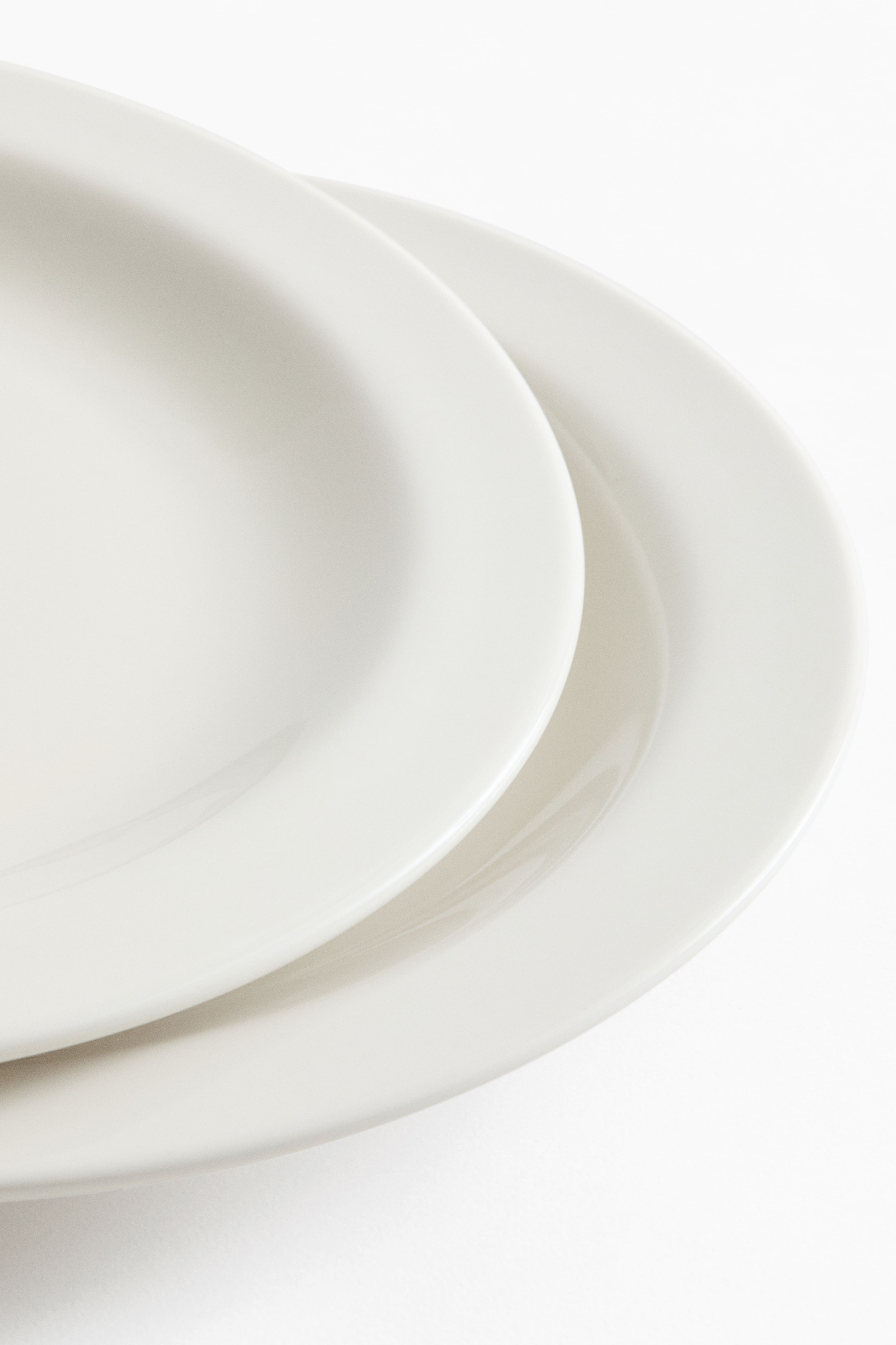 2-Pack Porcelain Dinner Plates