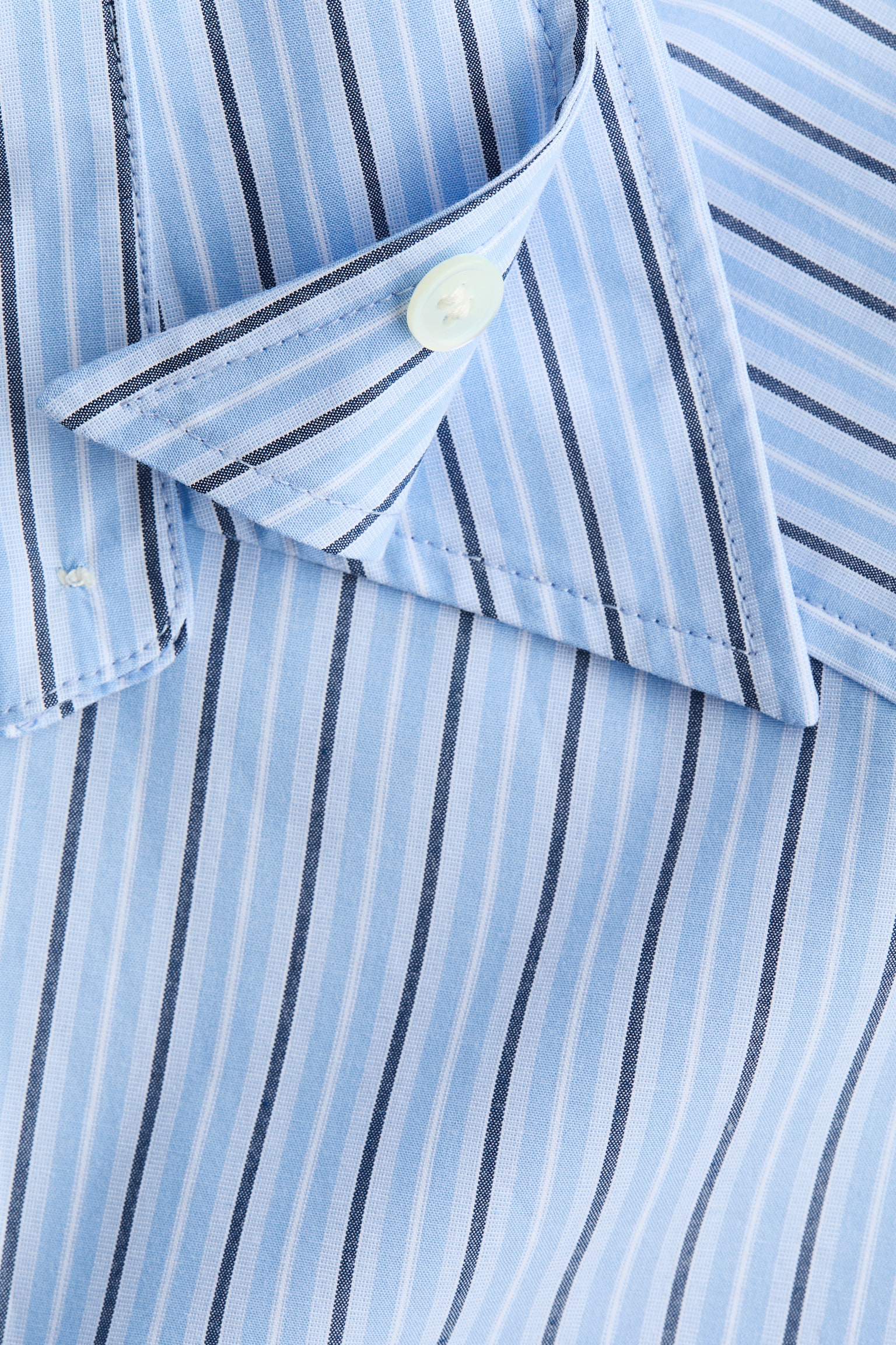 Женская рубашка H&M Layered-Look Poplin, цвет: Светлый синий / Полосатый — фото 6