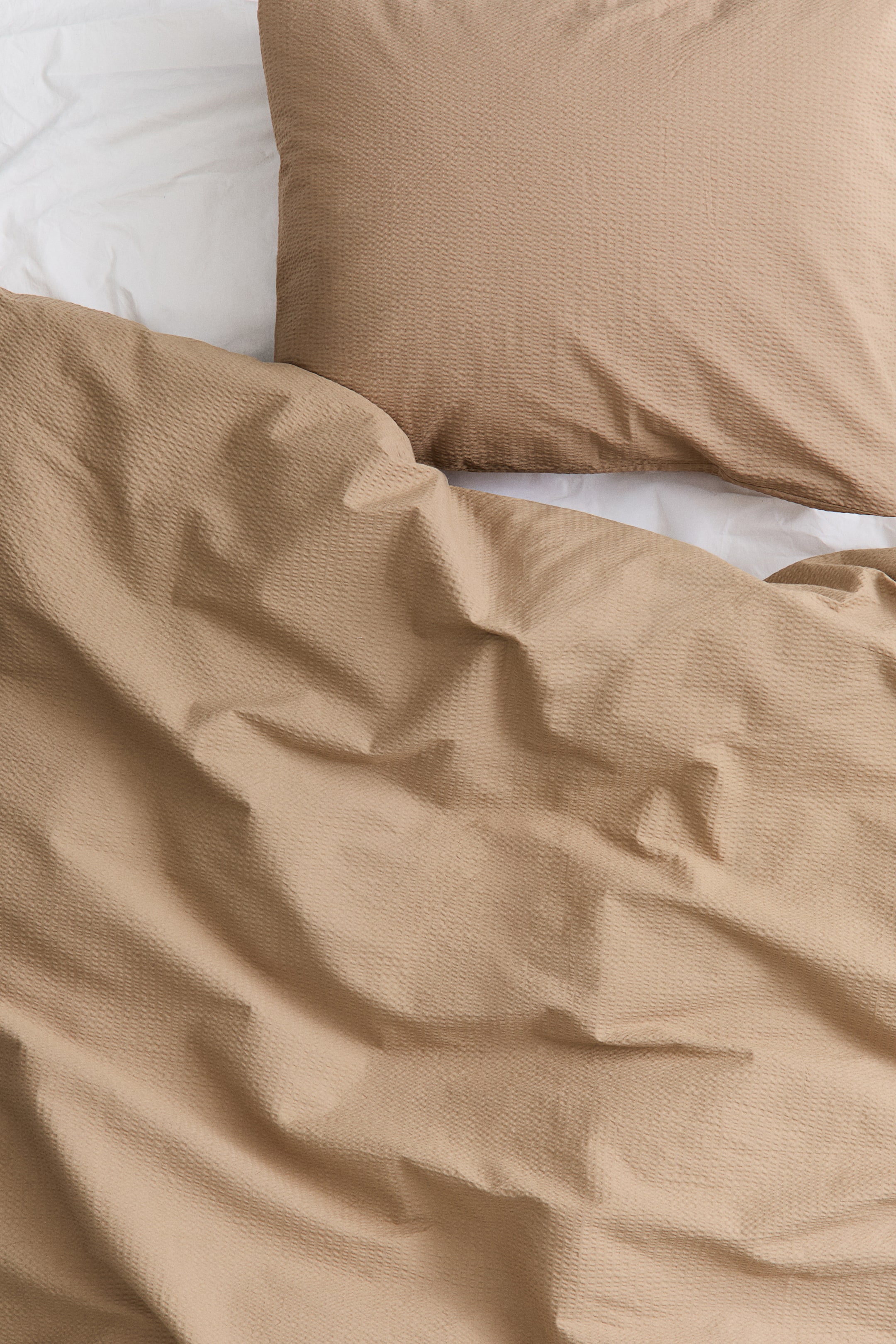 View larger image: Seersucker Twin Duvet Cover Set - Dark beige - Home All | H&M US 3