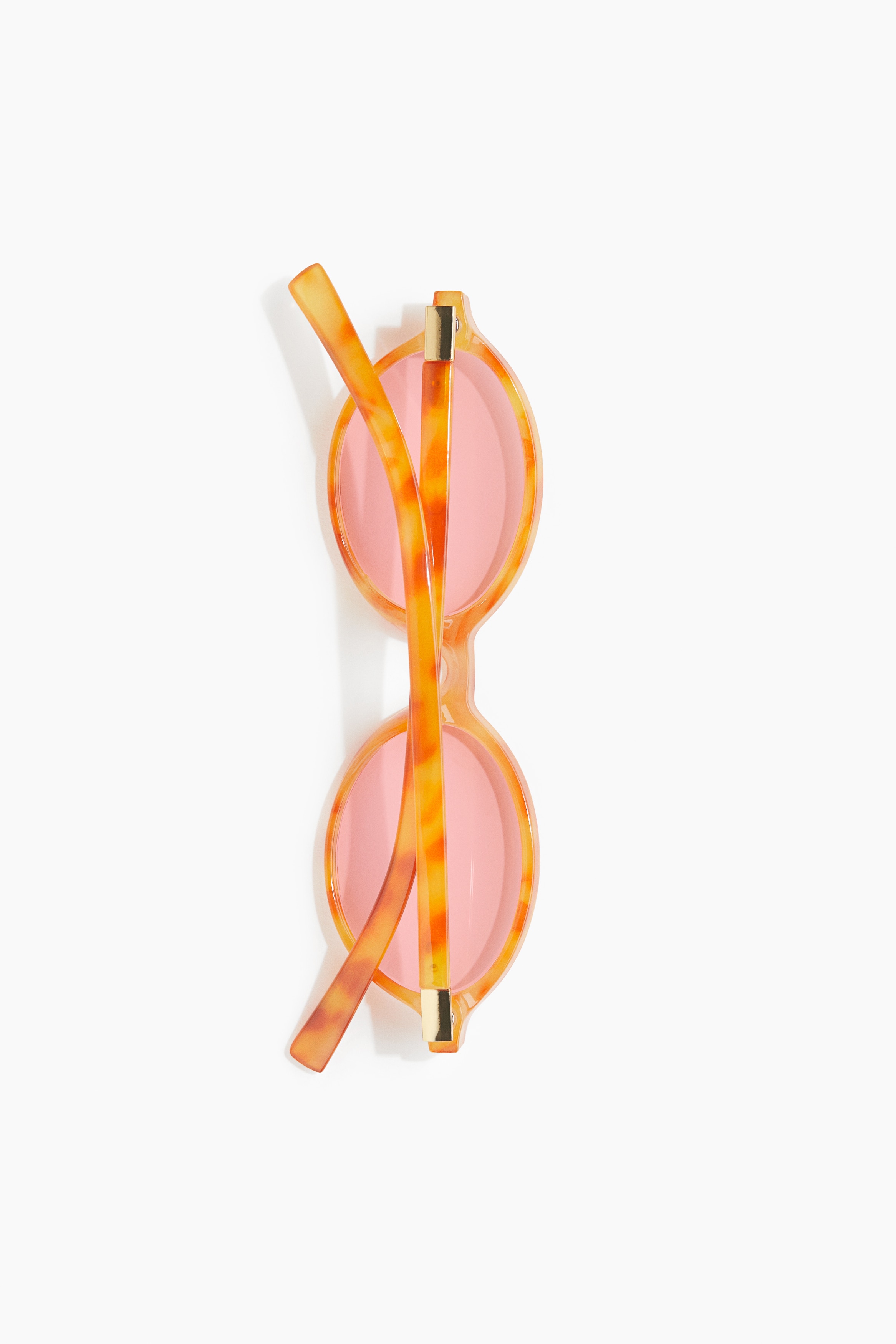 Oval sunglasses