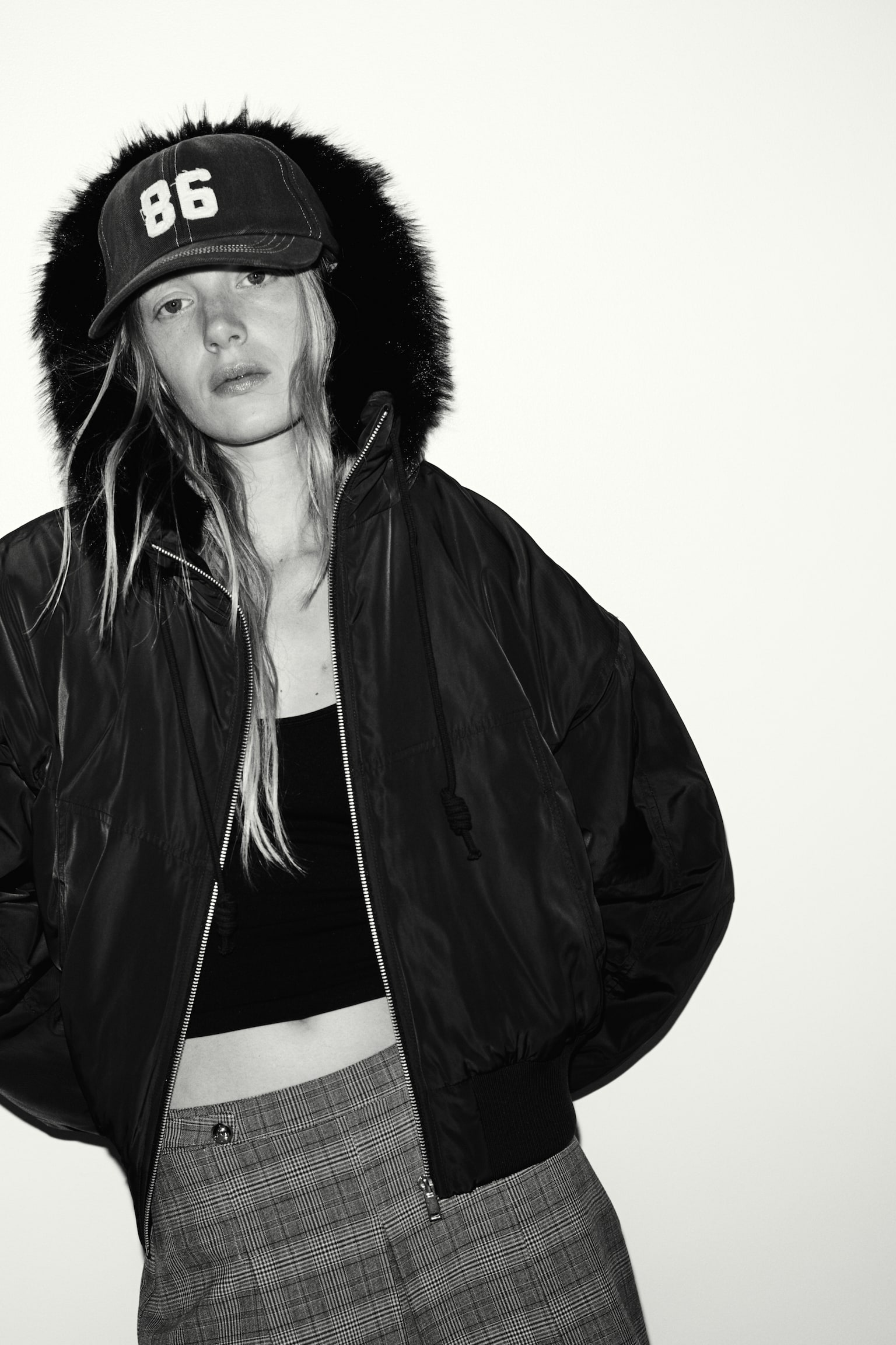 Куртка H&M Hooded Bomber, цвет: Чёрный — фото 2