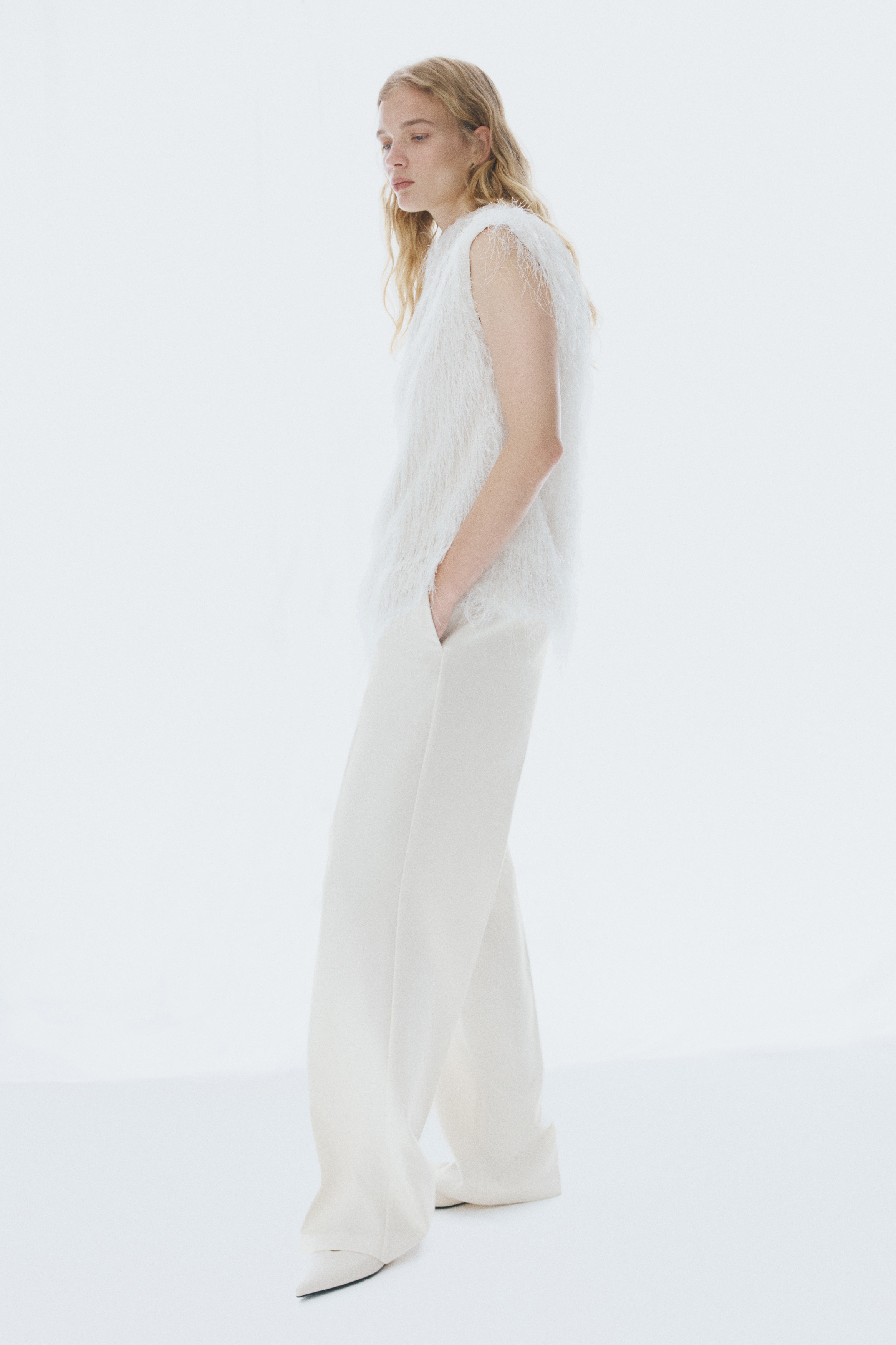 High-waisted tailored trousers