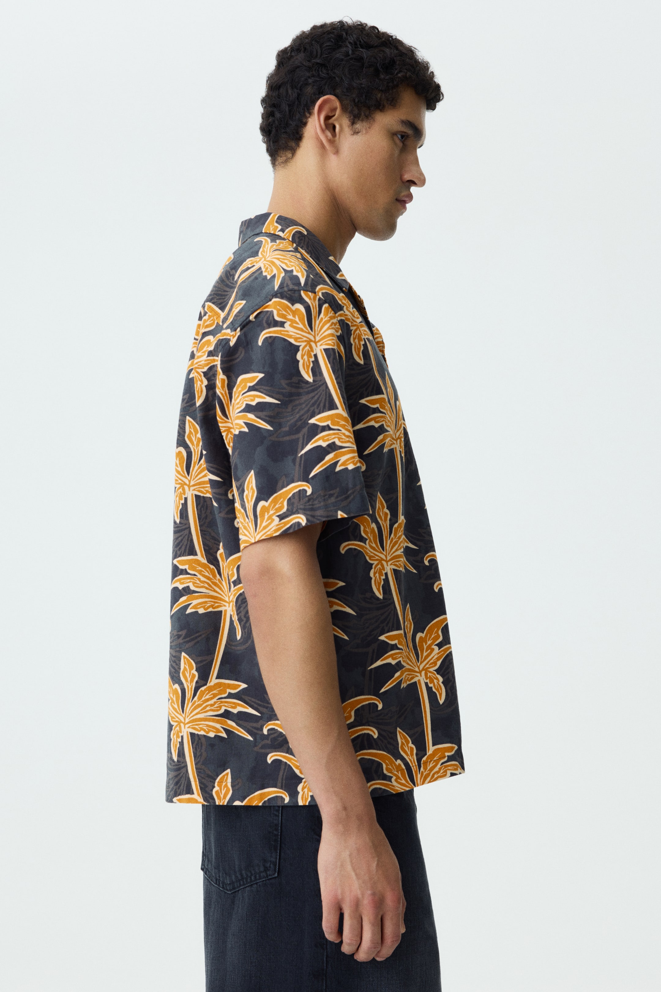 Relaxed-Fit Cotton Resort Shirt