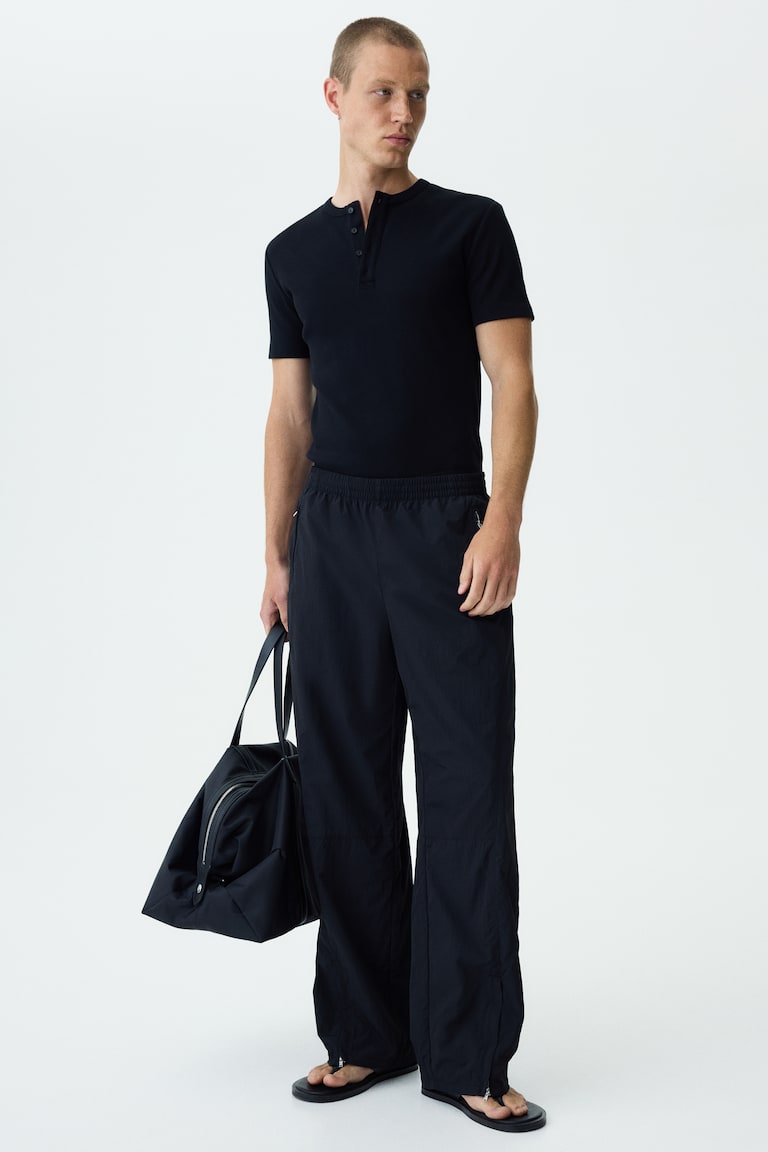 Donji deo trenerke od najlona Loose Fit