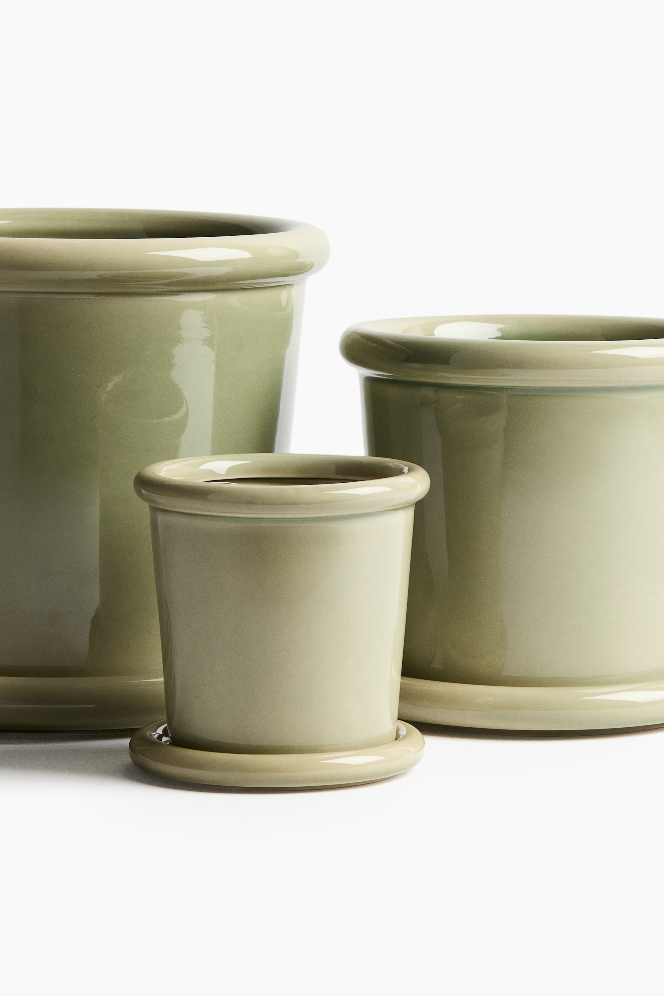 View larger image: Stoneware Plant Pot with Saucer - Light green | H&M CA 3