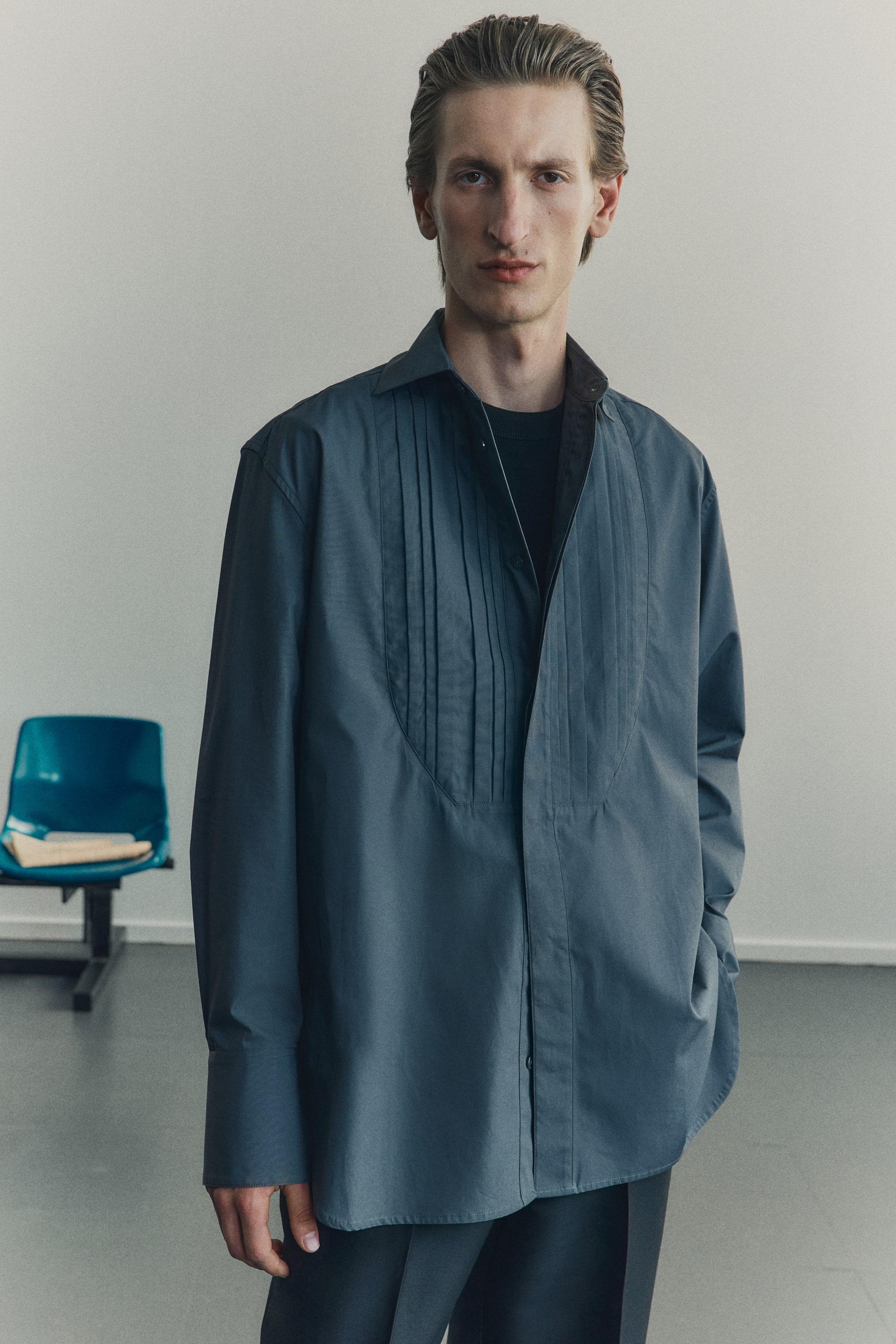 Ingrandisci l'immagine: Camicia da smoking Loose Fit - Grigio scuro - UOMO | H&M CH 2