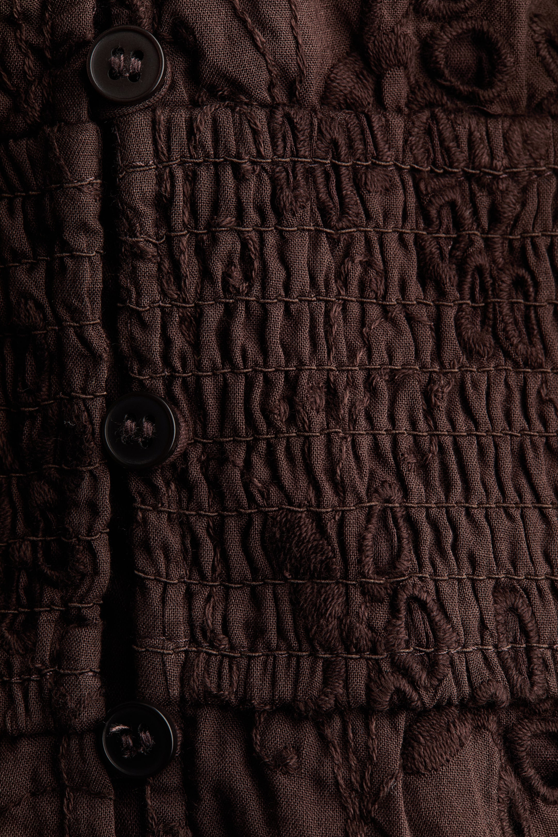 Robe en coton avec broderie anglaise