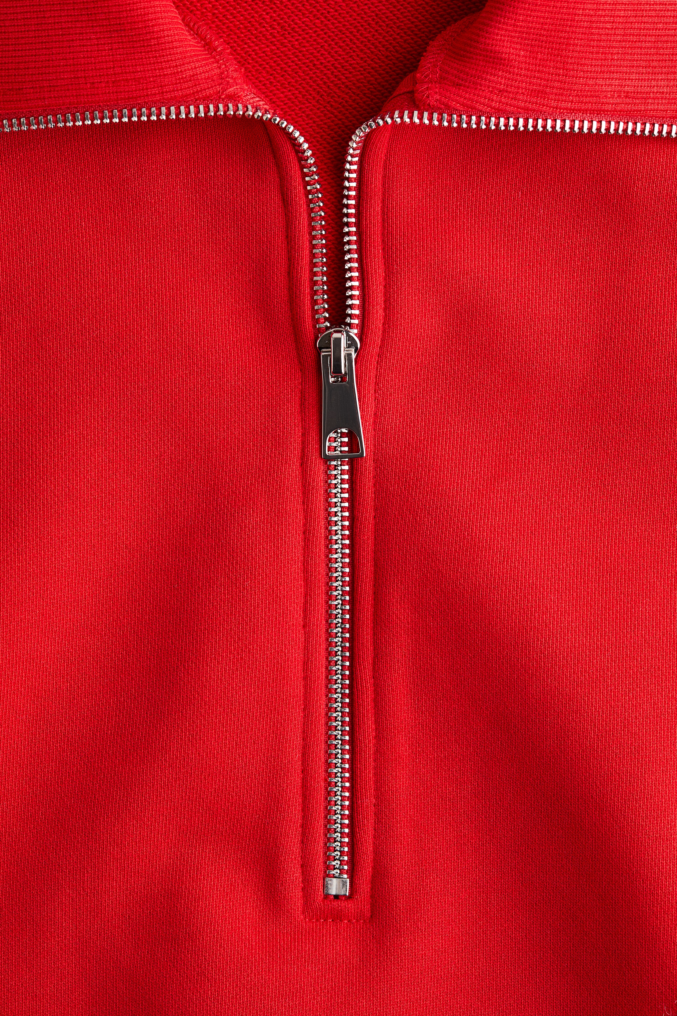 Zip-top sweatshirt
