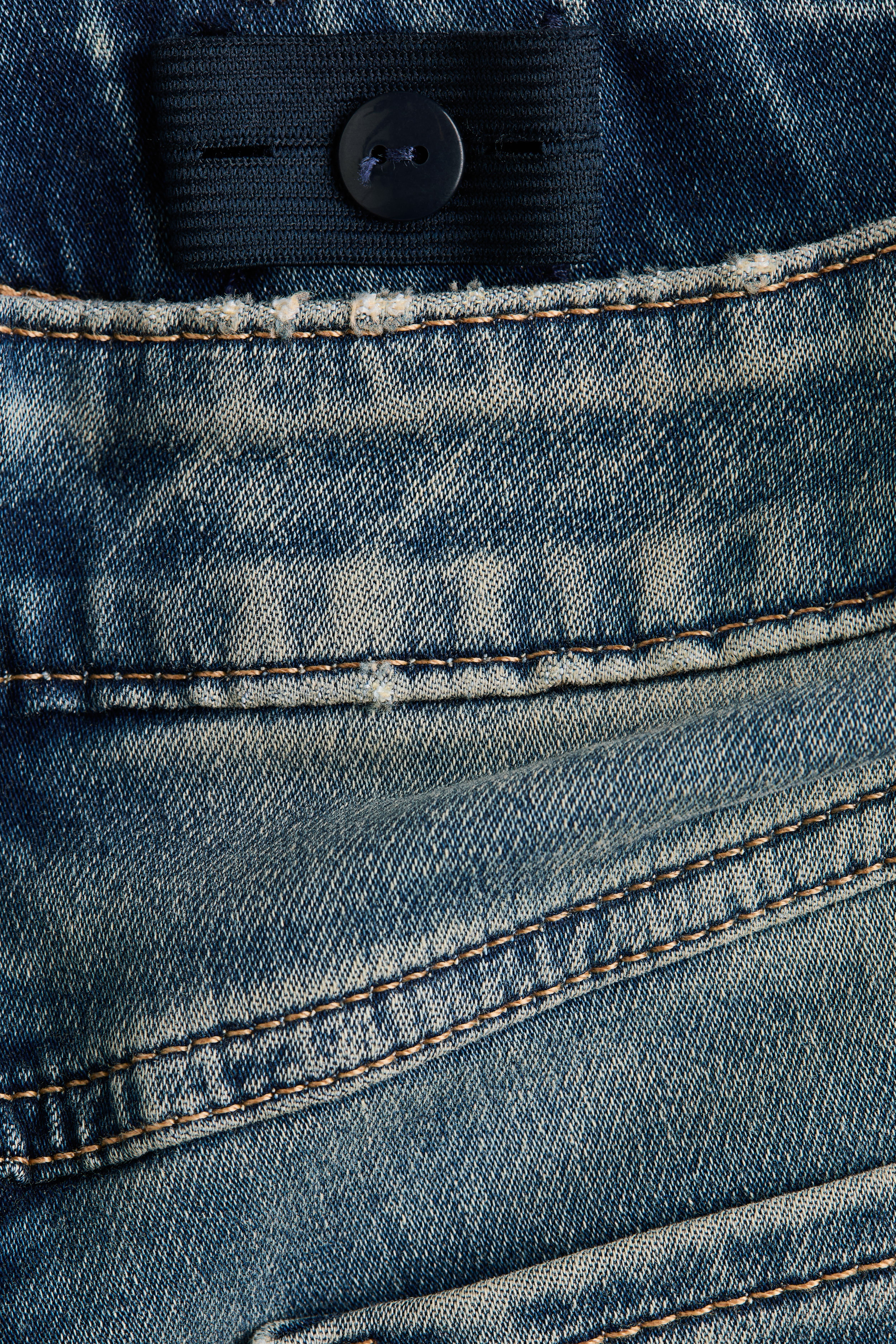 Relaxed-Fit Tapered Jeans