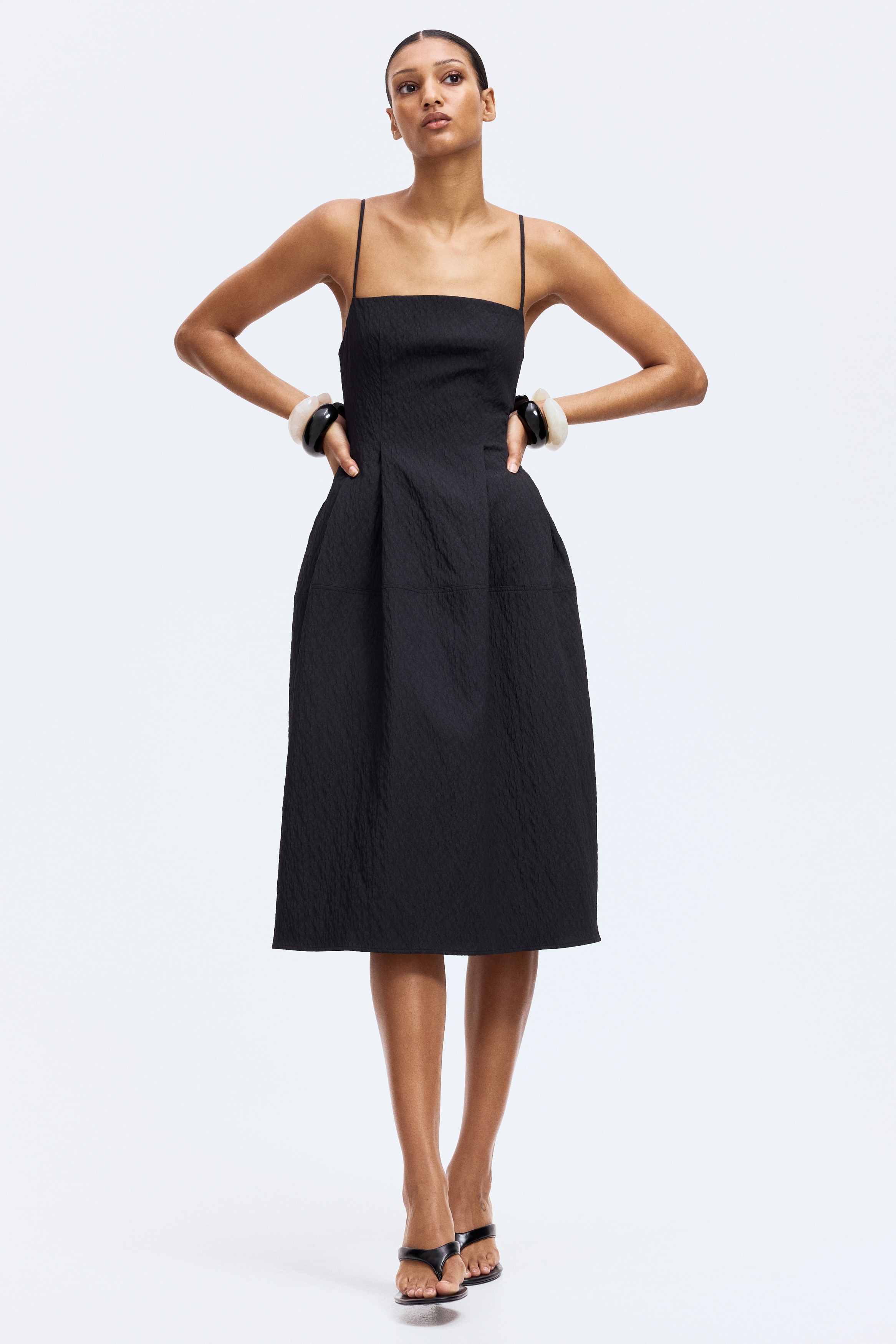 Black Slip Dresses | Satin, Cami, Midi & Lace | H&M IN