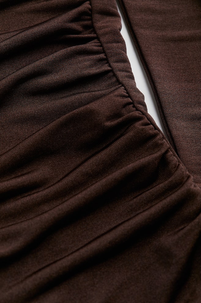 Draperad tröja med halvpolo - Mörkbrun/Svart - 4