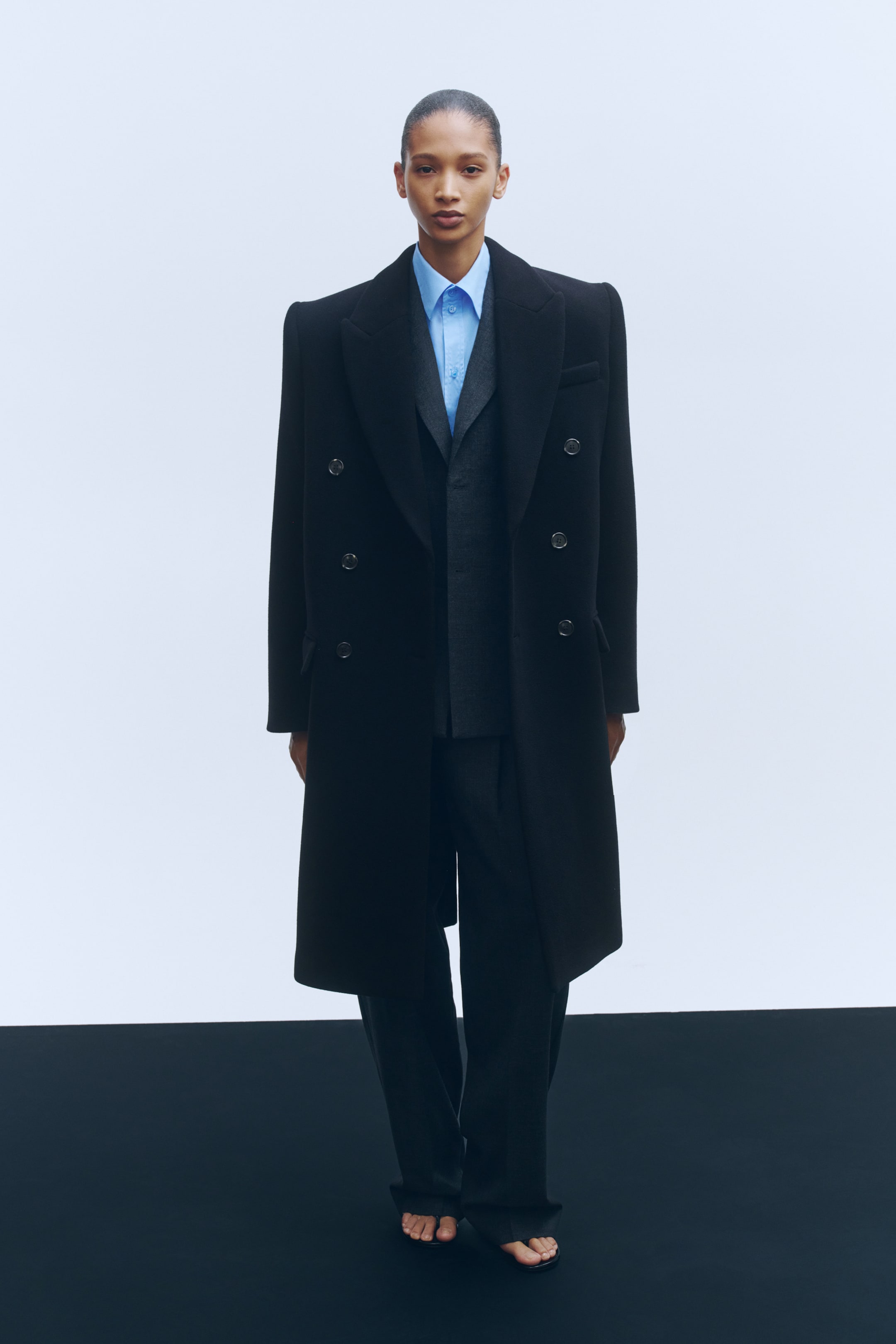 Женские куртки H&M Double-Breasted Wool Coat — фото 3