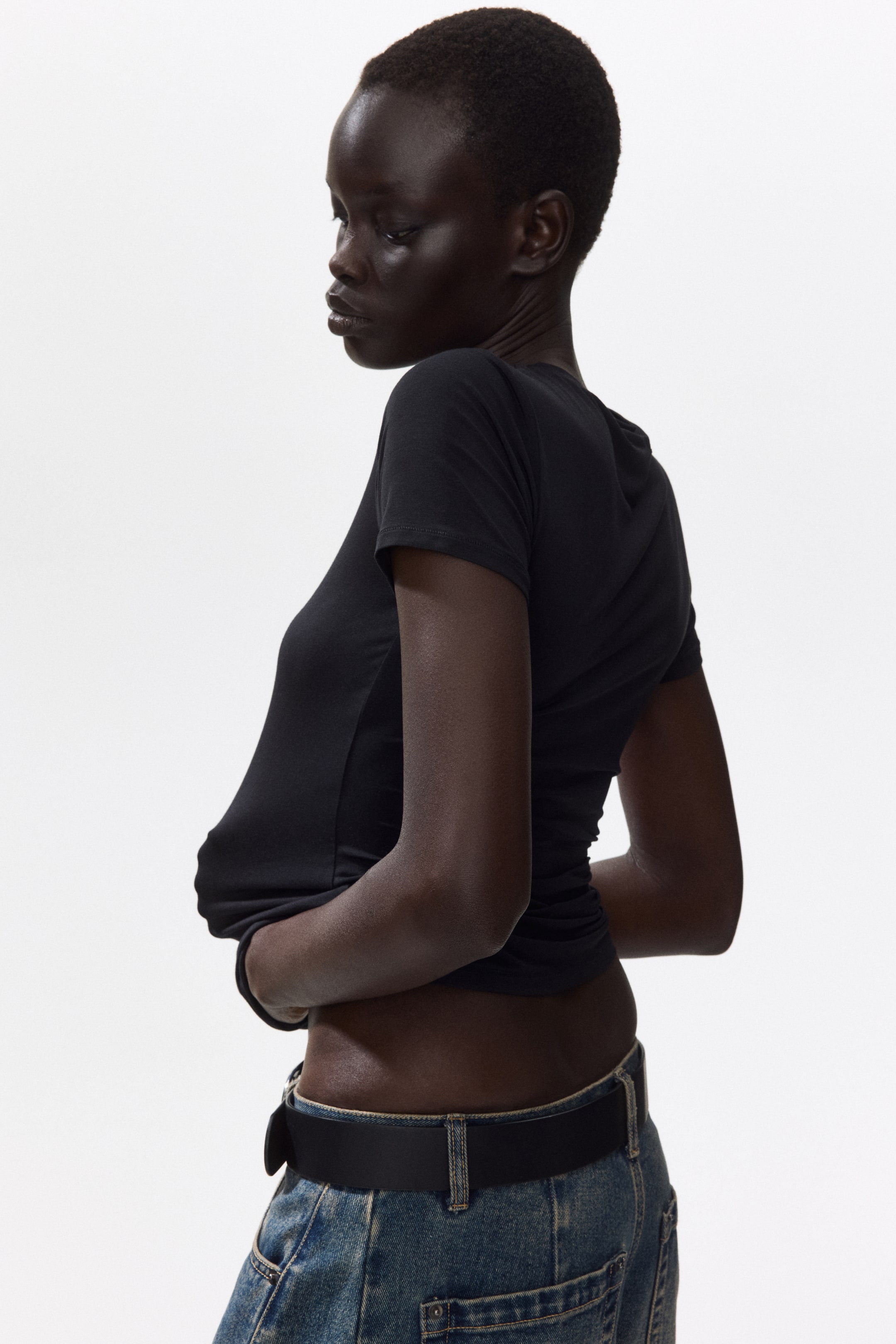 Женские футболки H&M Fitted Stretch T-Shirt — фото 3