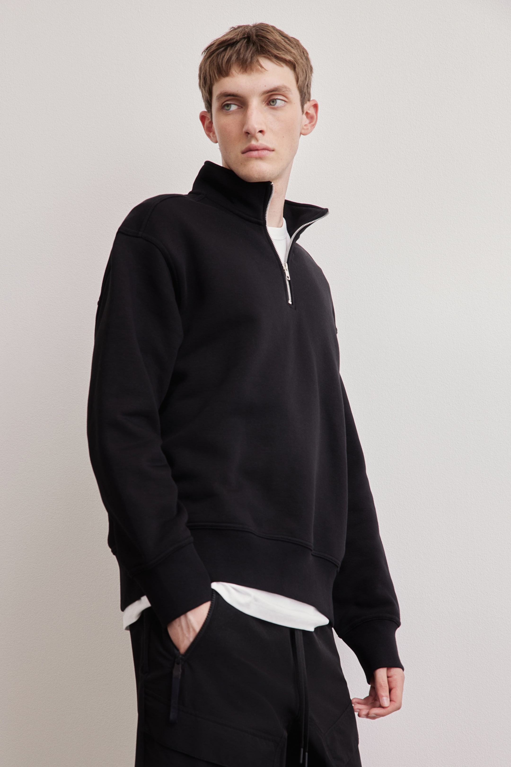 Loose Fit Zip-top sweatshirt - Black - Men | H&M GB 4