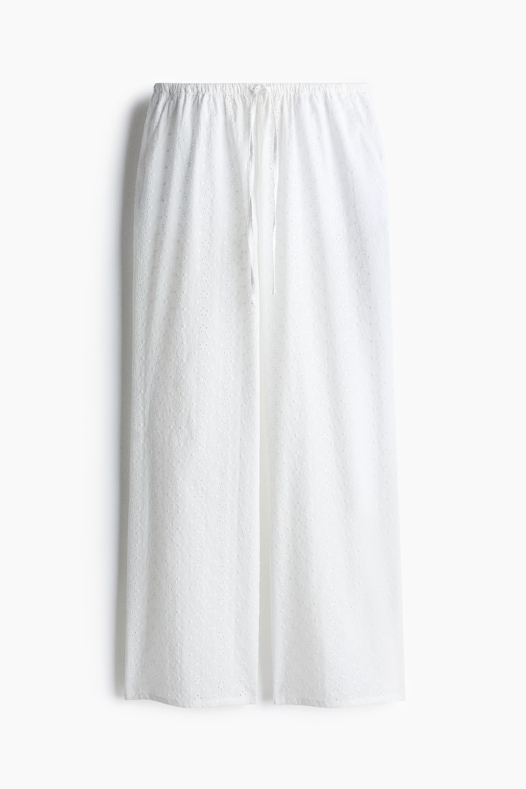 Ravne pantalone s učkurom