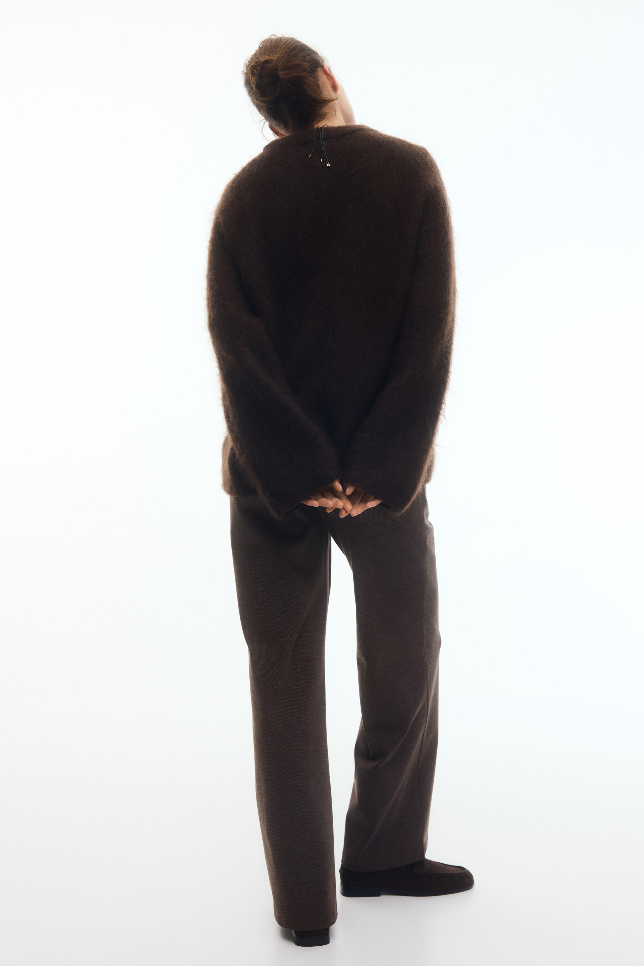 Ampliar la imagen: MAMA Pantalón con pliegues al frente - Café jaspeado oscuro - Ladies | H&M MX 4