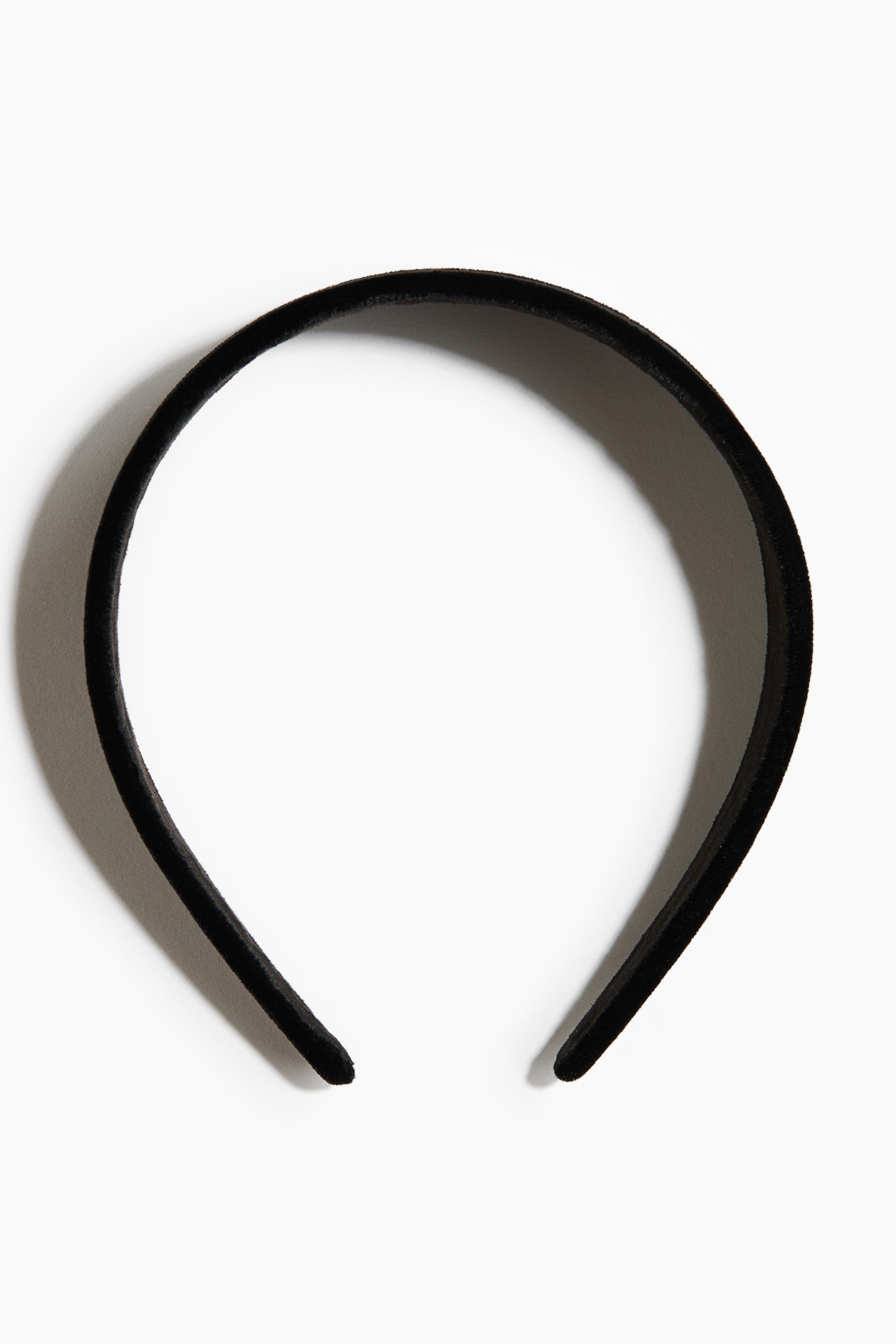 View larger image: Velvet Alice band - Black - Ladies | H&M 1