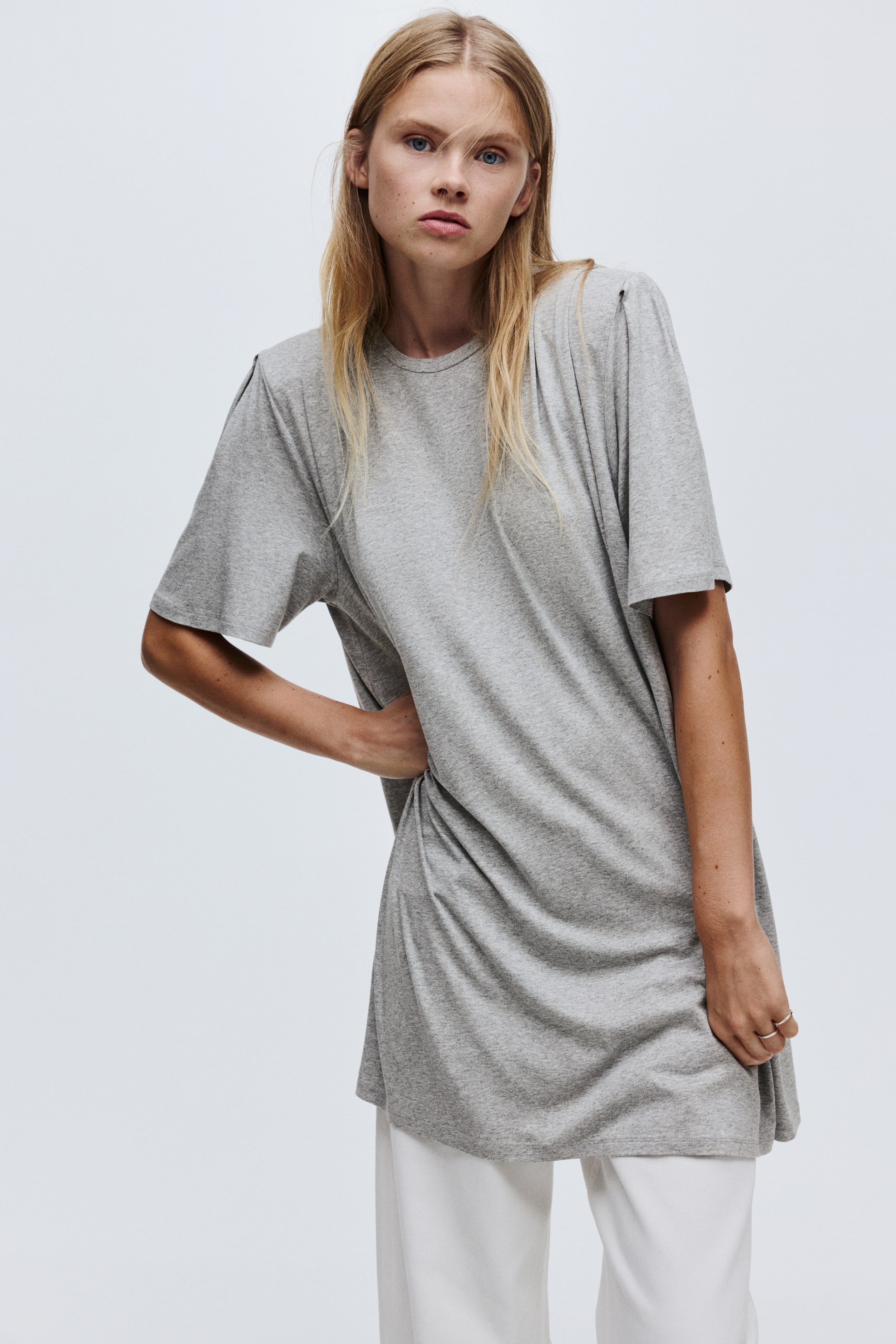 Xem ảnh lớn hơn: Áo thun dáng dài độn vai - Màu xám nhạt đốm - Ladies | H&M VN 3