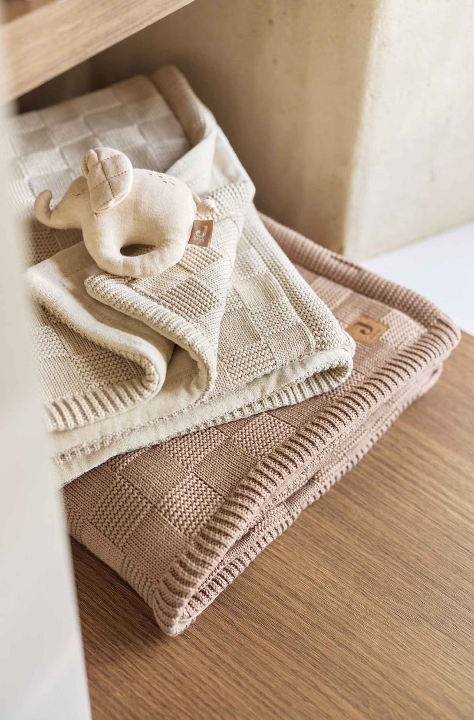 Deken 75x100 - Check Knit - Box Knit/milky Coffee/Box Knit/warm Sand/Check Knit/biscuit/Cosy Knit/ivory