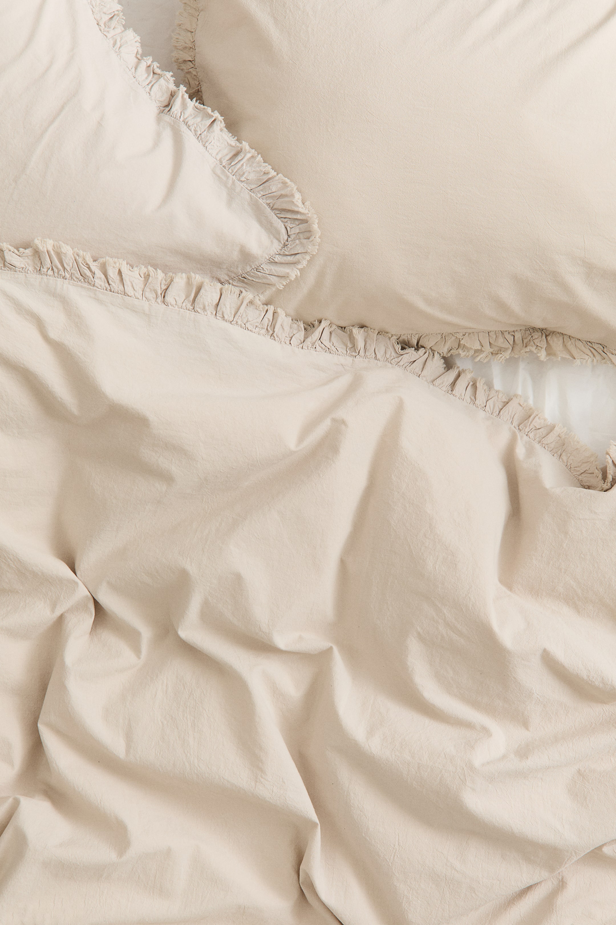 Ruffle-trimmed King/Queen Duvet Cover Set