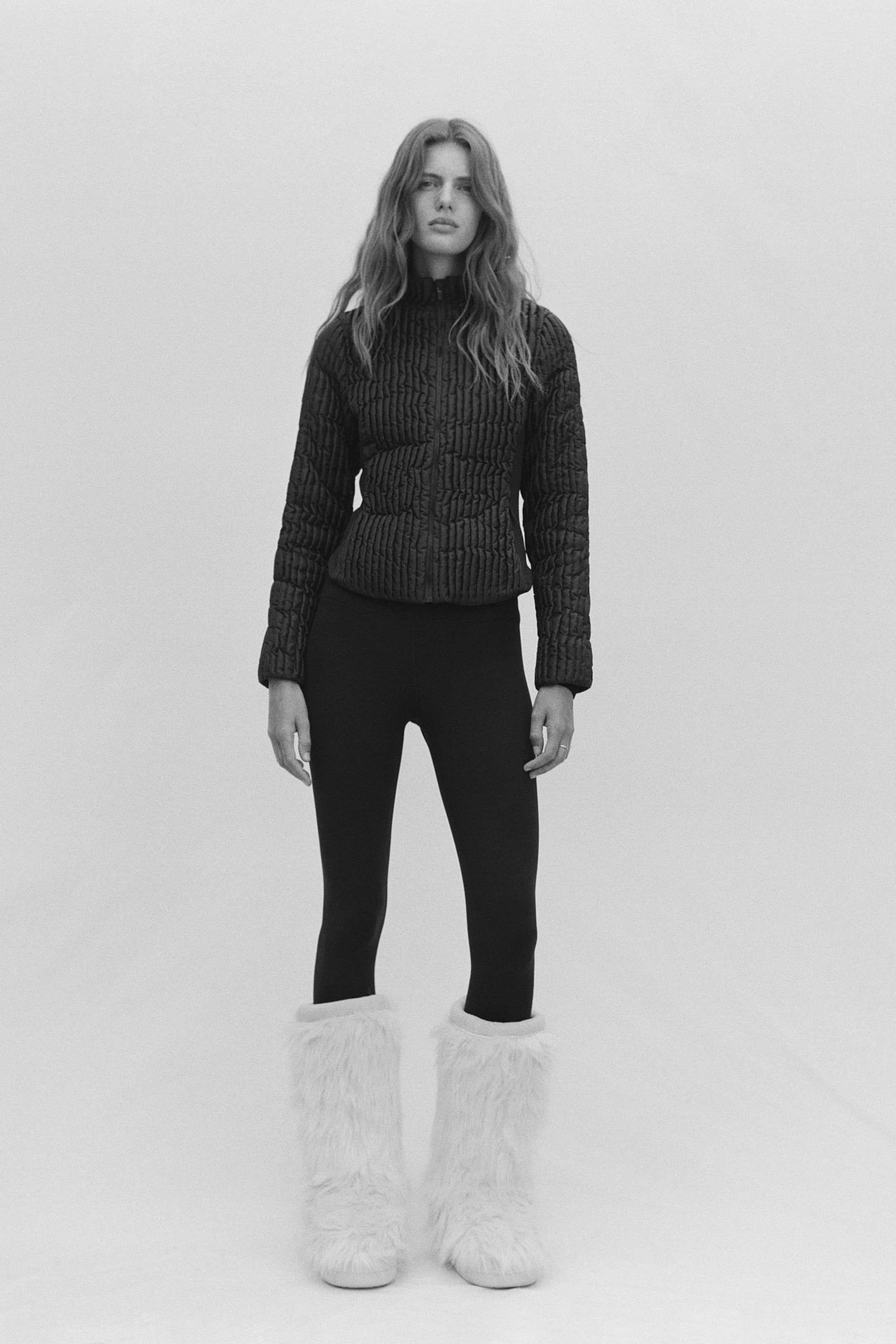 이미지 확대 보기: 퀼티드 라이너 재킷 ThermoMove™ - 블랙 - 여성 | H&M KR 1