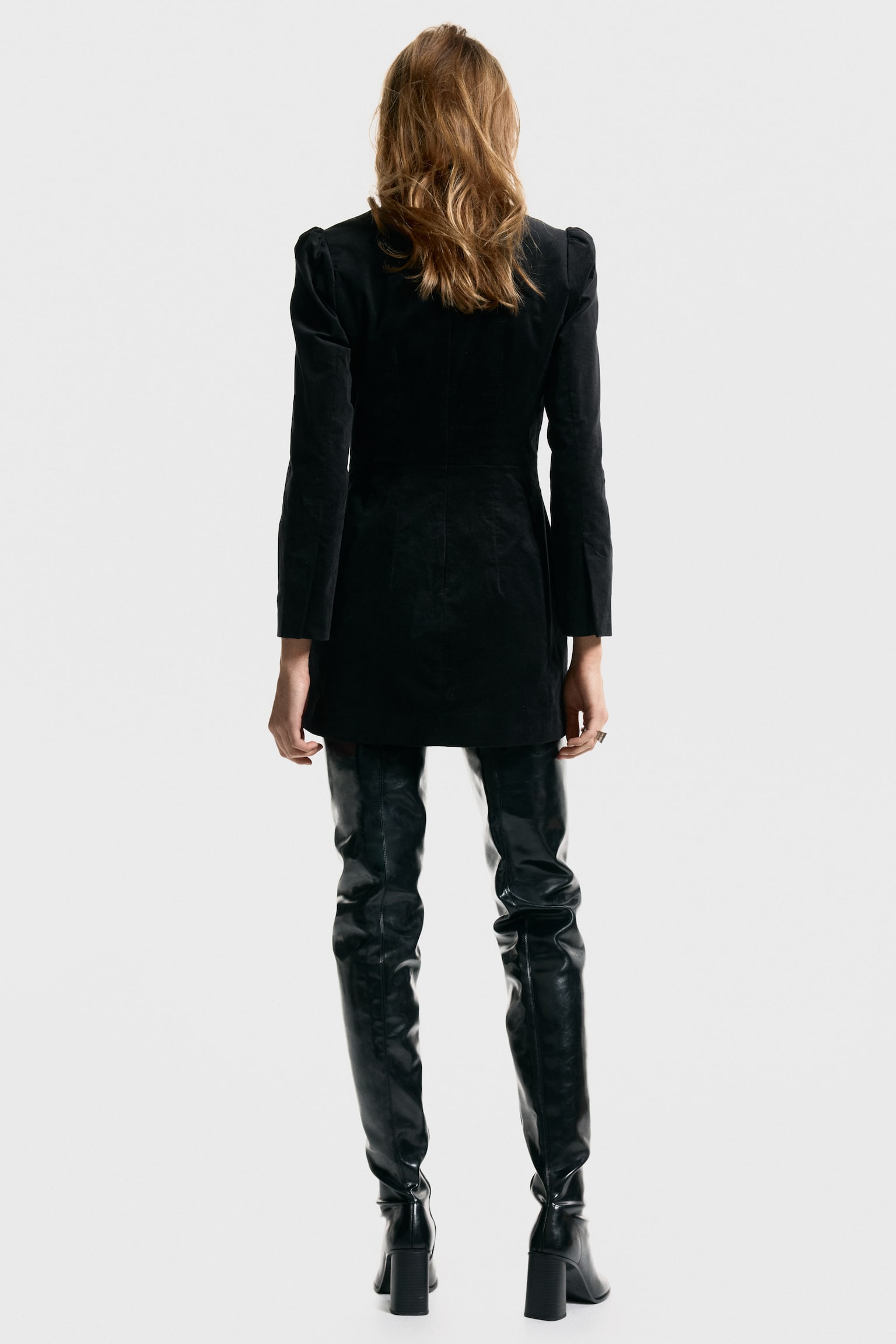 Sametové šaty sako - Černá - 4