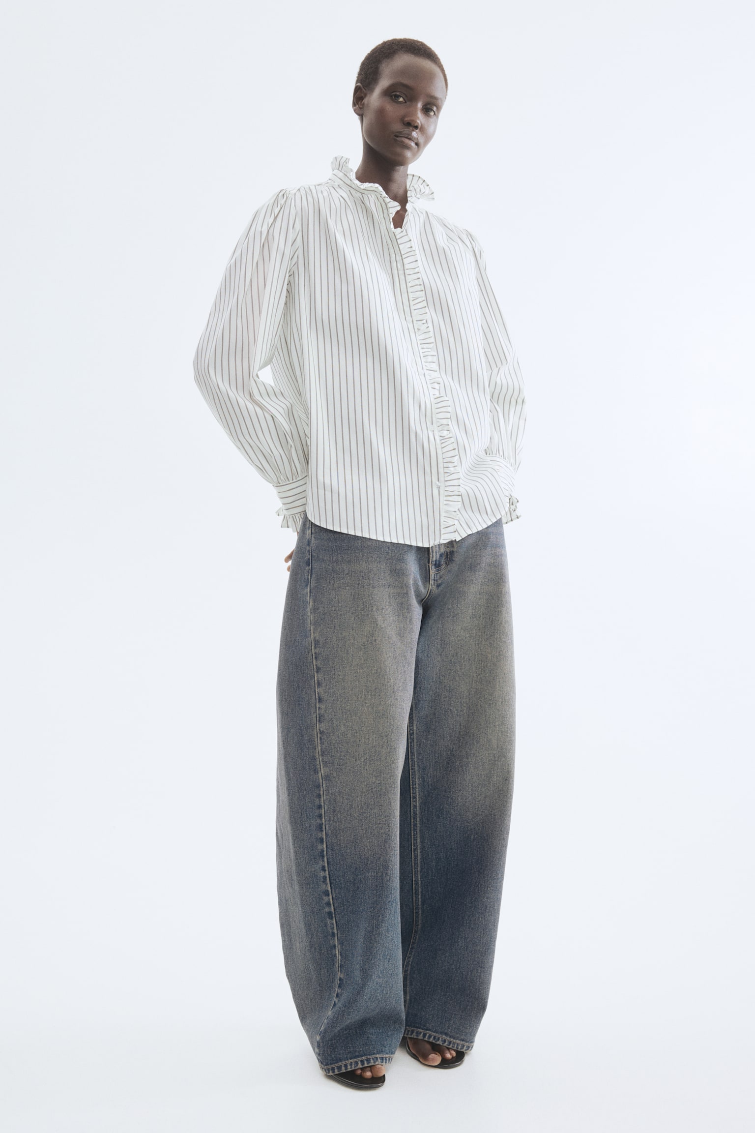 Frill-trimmed blouse - White/Striped - 5