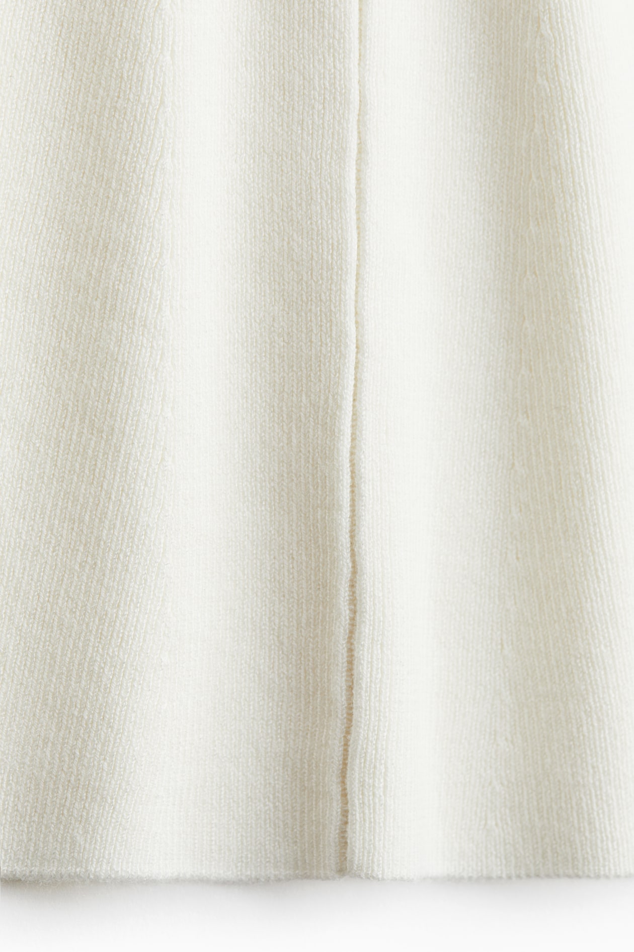 Flared Fine-Knit Skirt - image 4