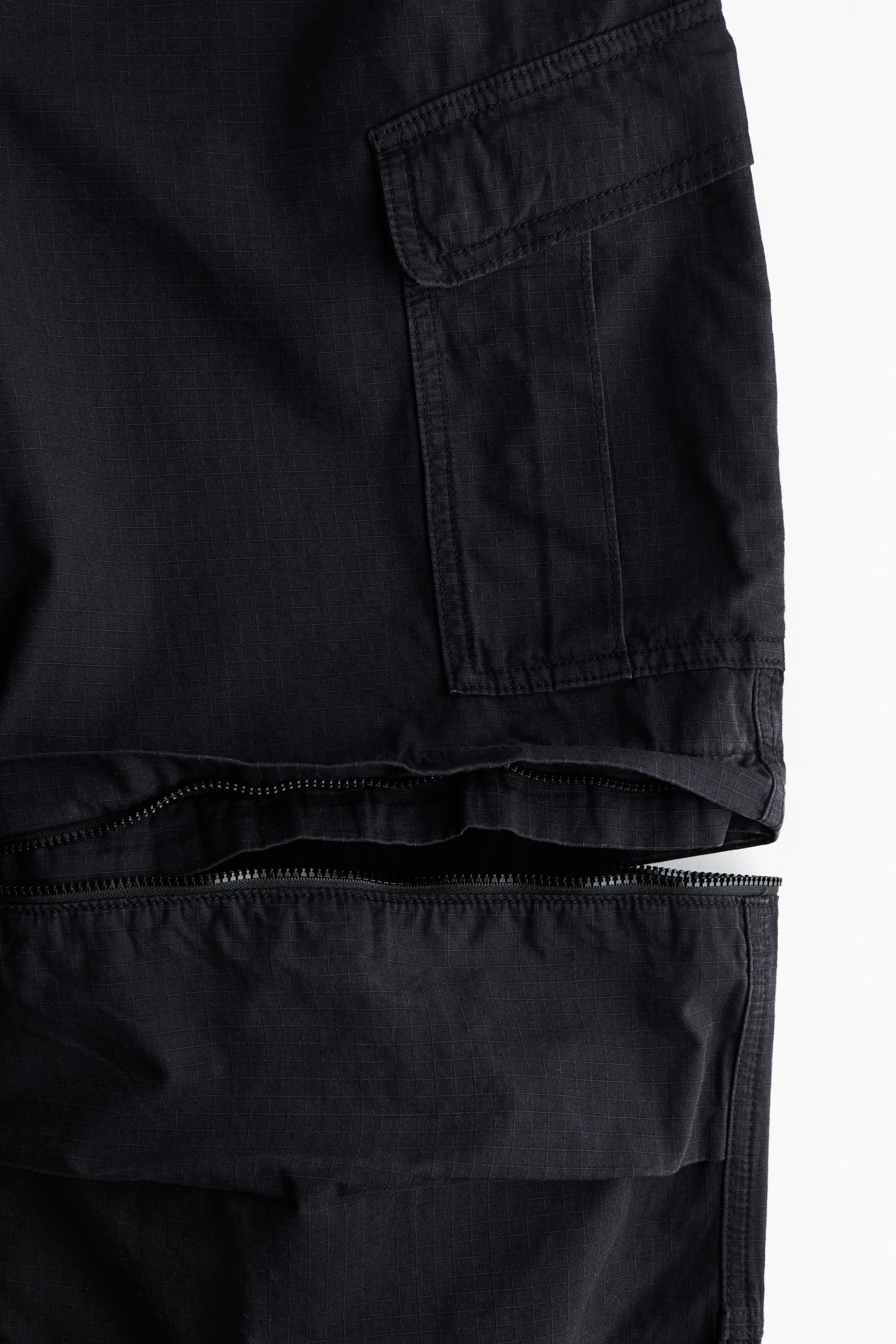 Мужские брюки H&M Loose-Fit Zip-Off Cargo Pants — фото 4