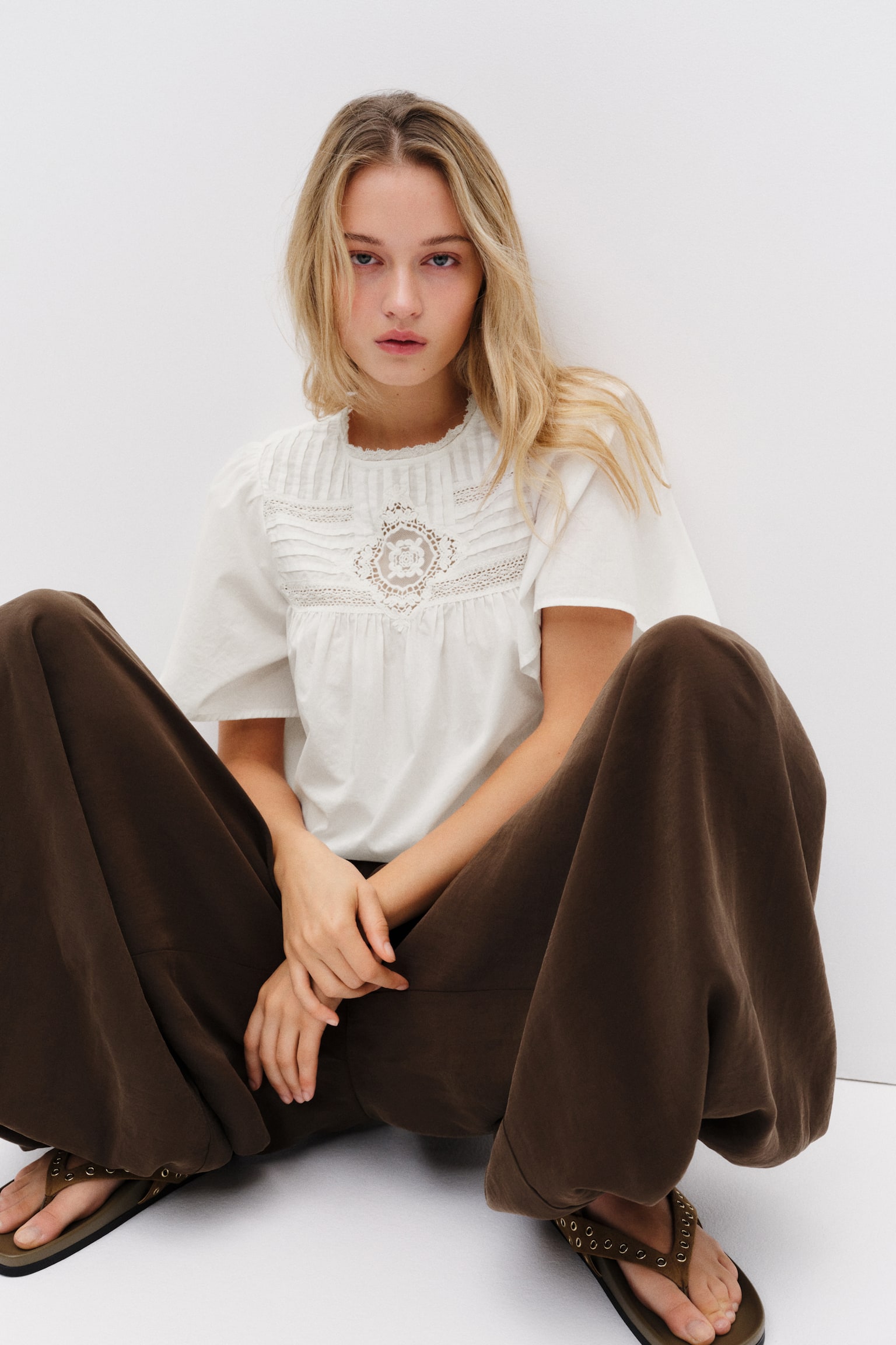 Broderie-anglaise cotton blouse - White/Light purple - 3