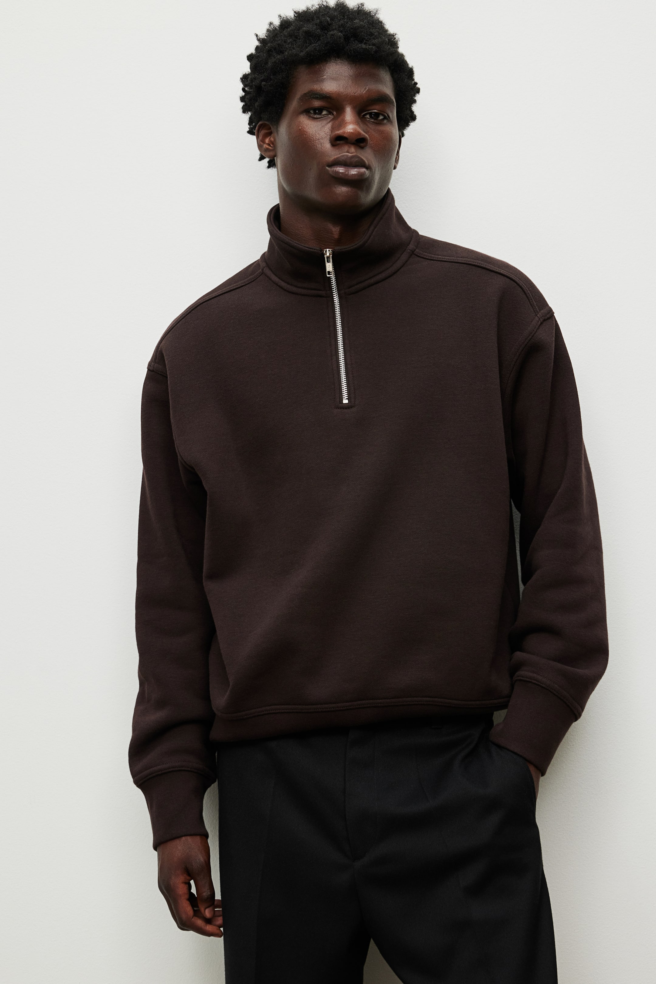 Loose Fit Zip-top sweatshirt - Dark brown - Men | H&M GB 1