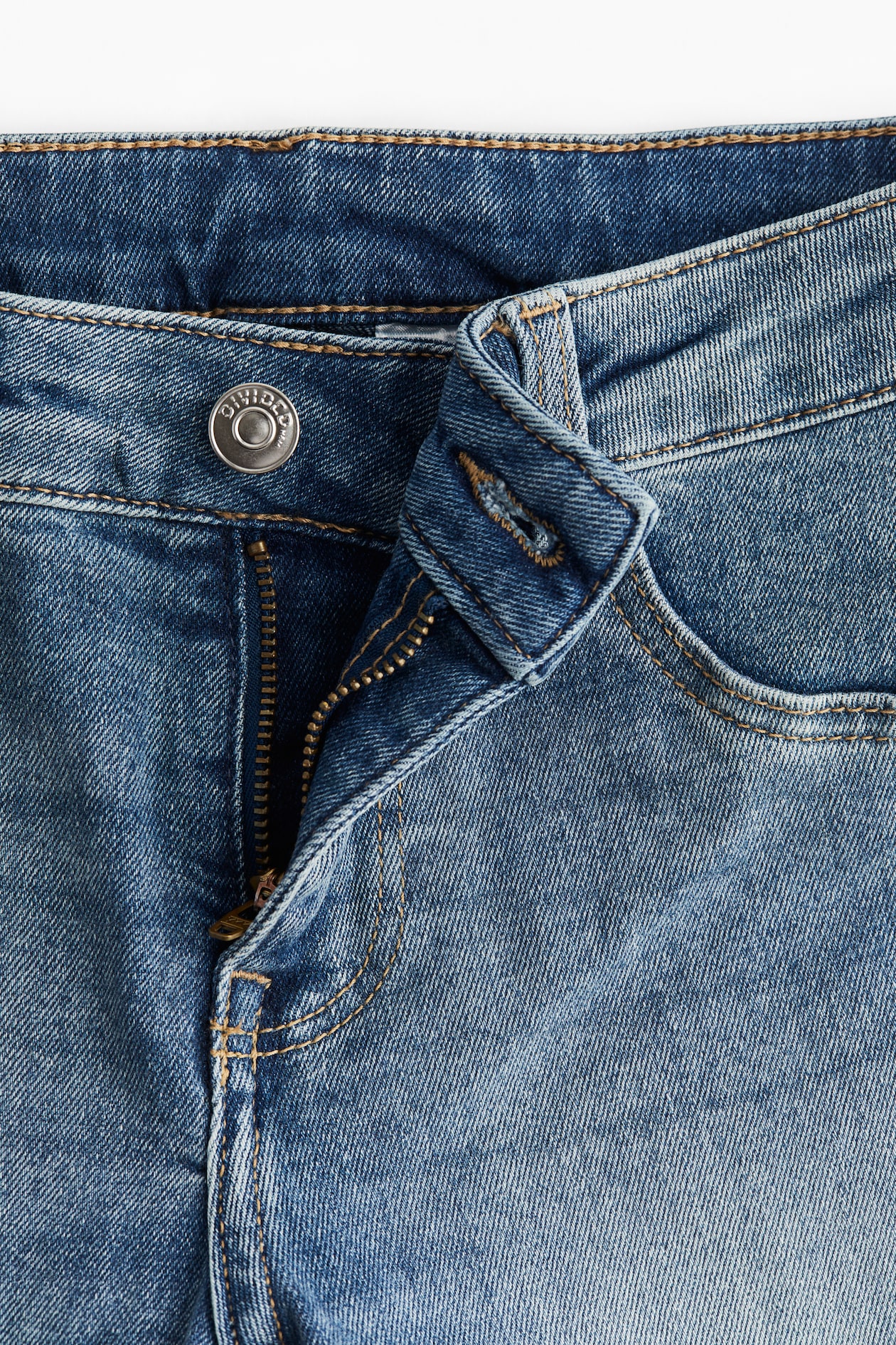 Low Rise Flared Leg Jeans - image 4