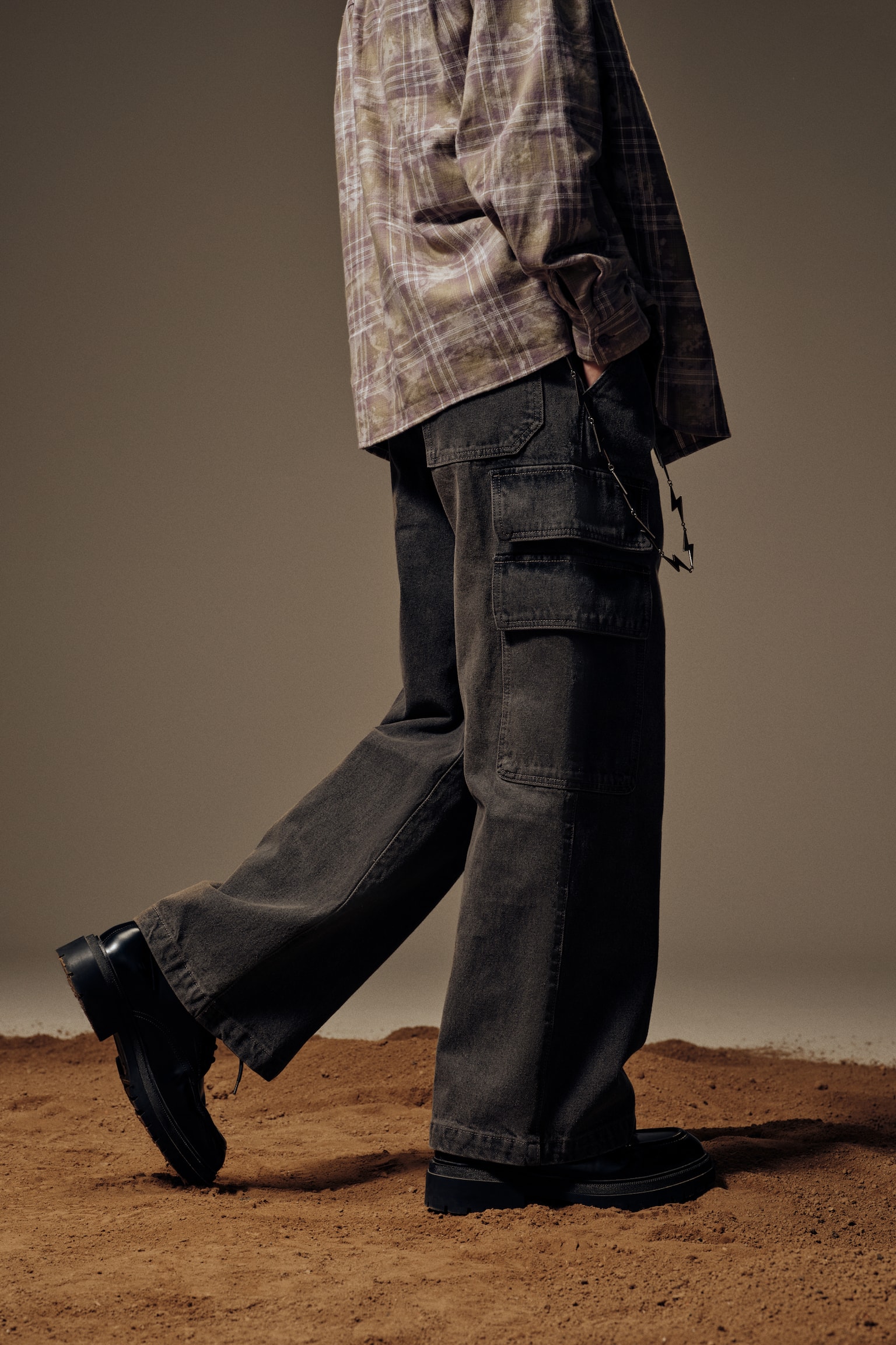 寬鬆工作牛仔褲 - 丹寧灰/丹寧黑 - 7