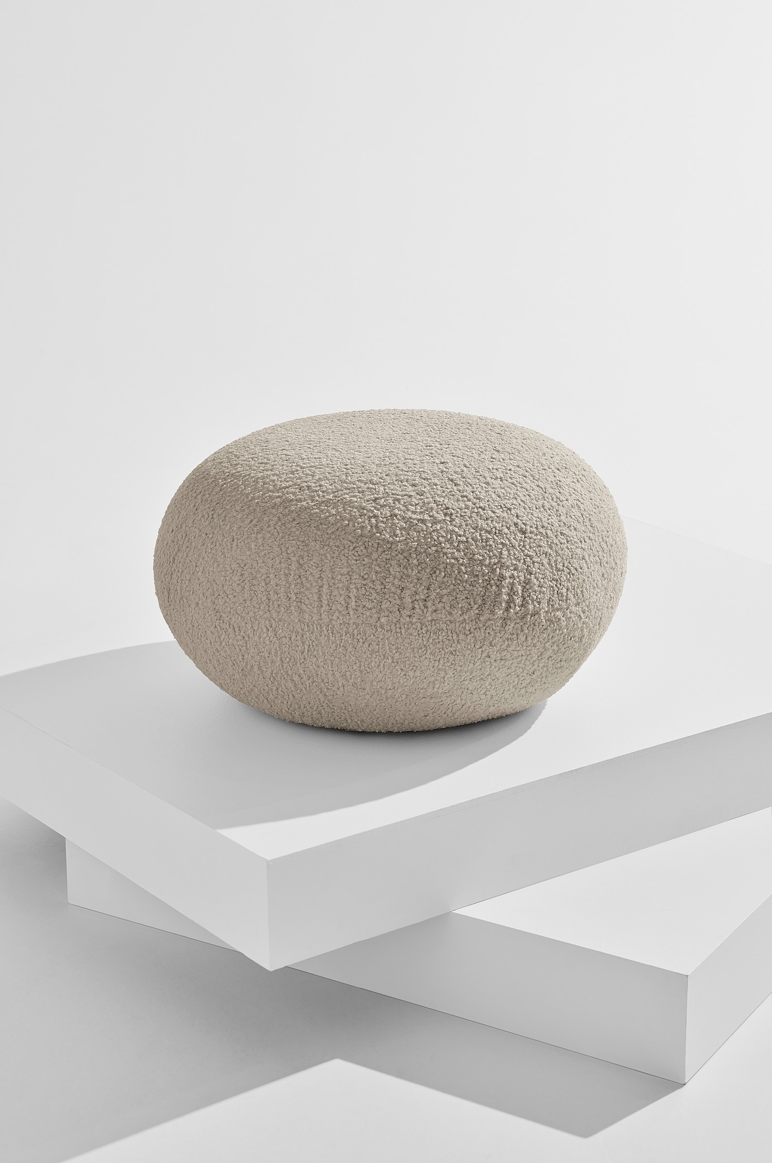 Bloom Puf Z Pluszu - Czekoladowy Brąz - Pastill - HOME | H&M PL