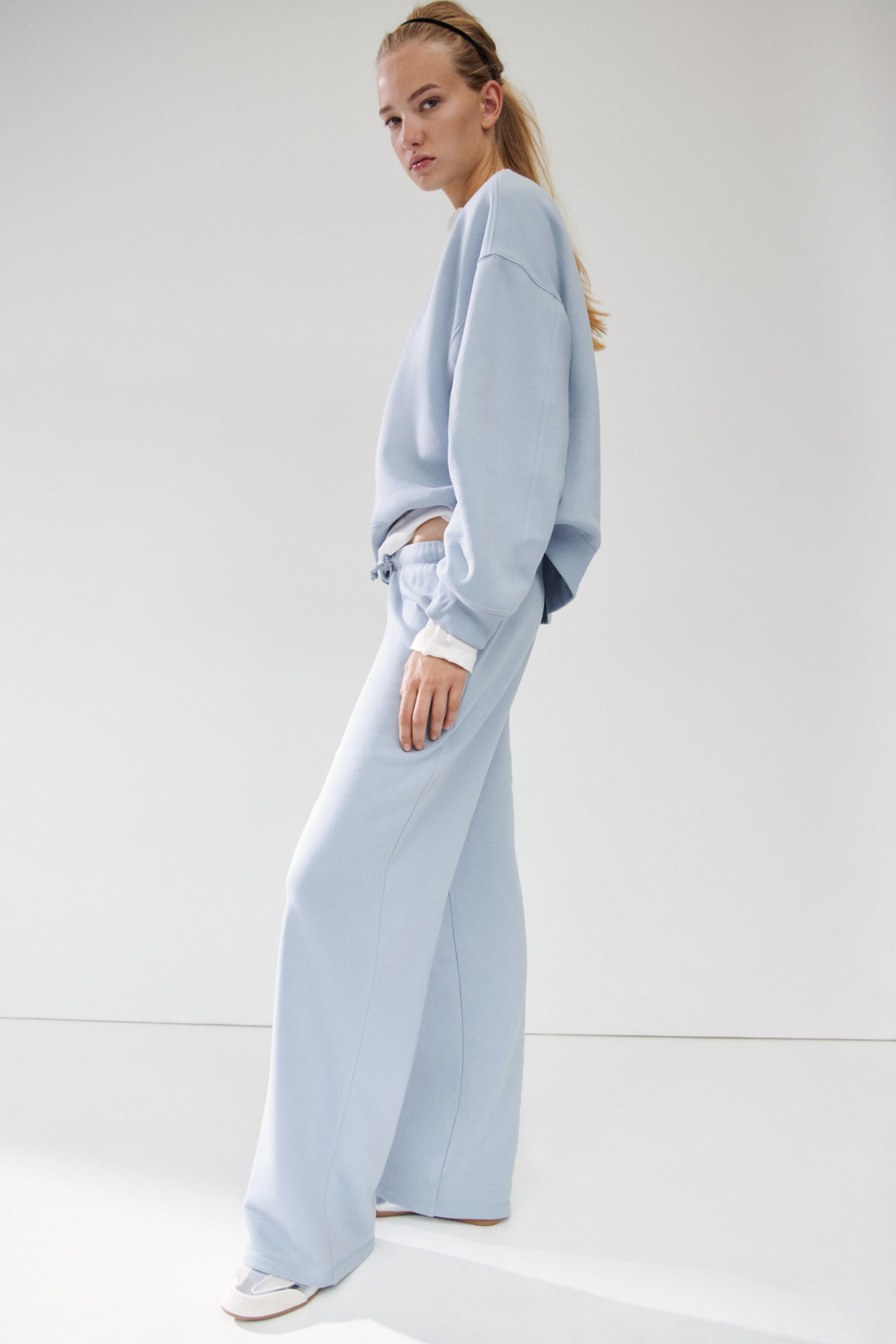 Wide-leg Joggers
