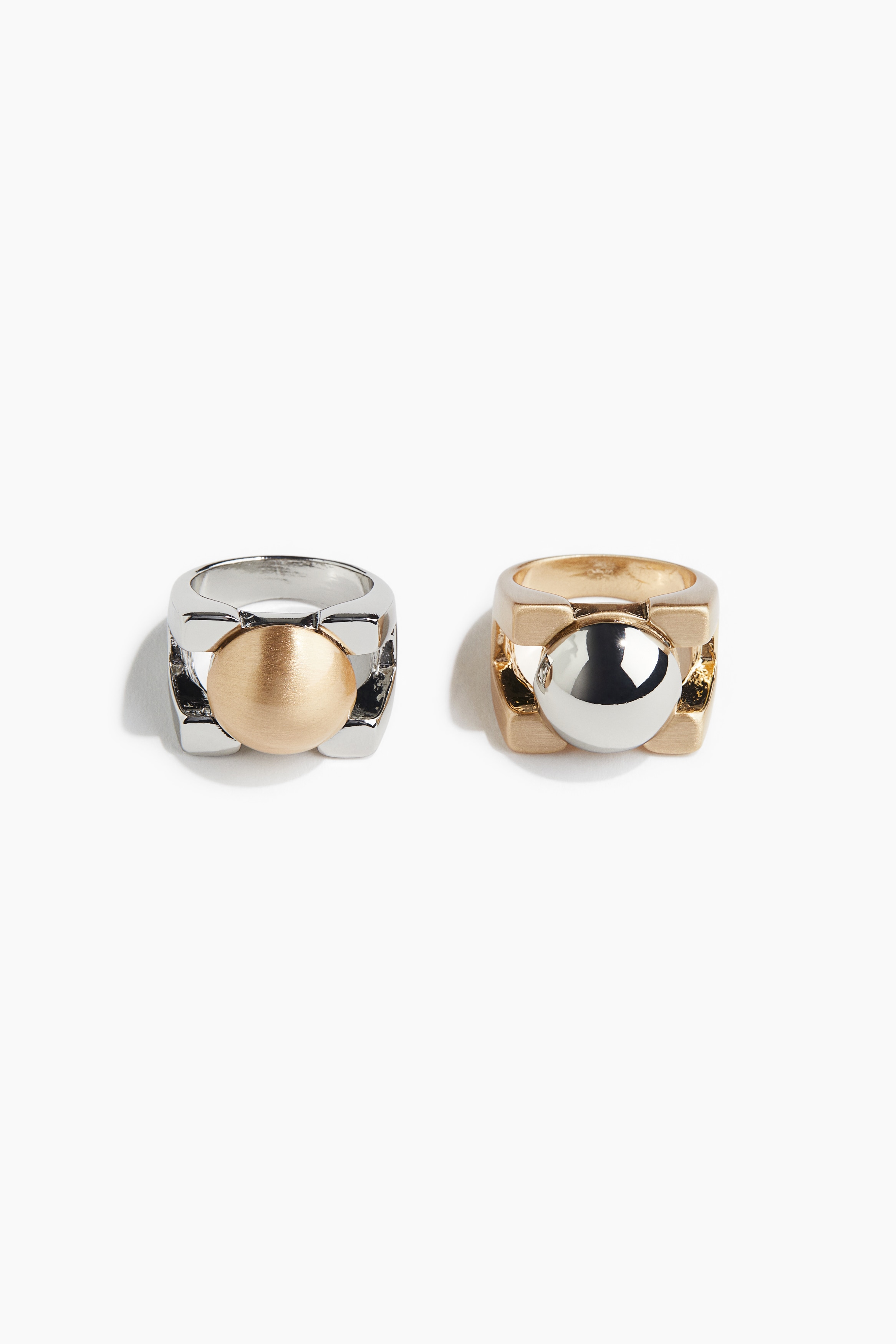 Dames - Goudkleurig/zilverkleurig Set van 2 tweekleurige ringen - Size: M/L  - H&M
