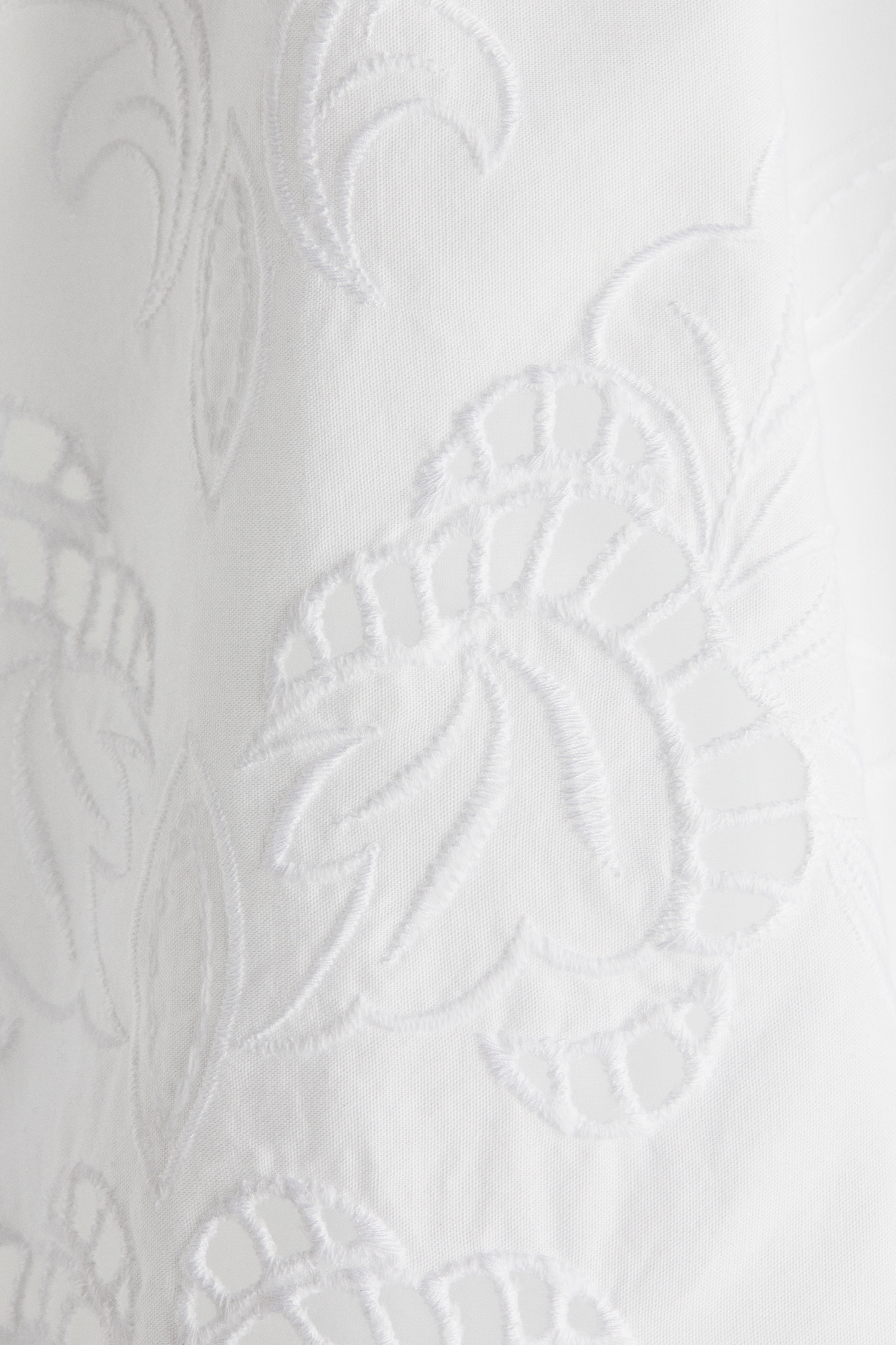 Broderie anglaise skirt