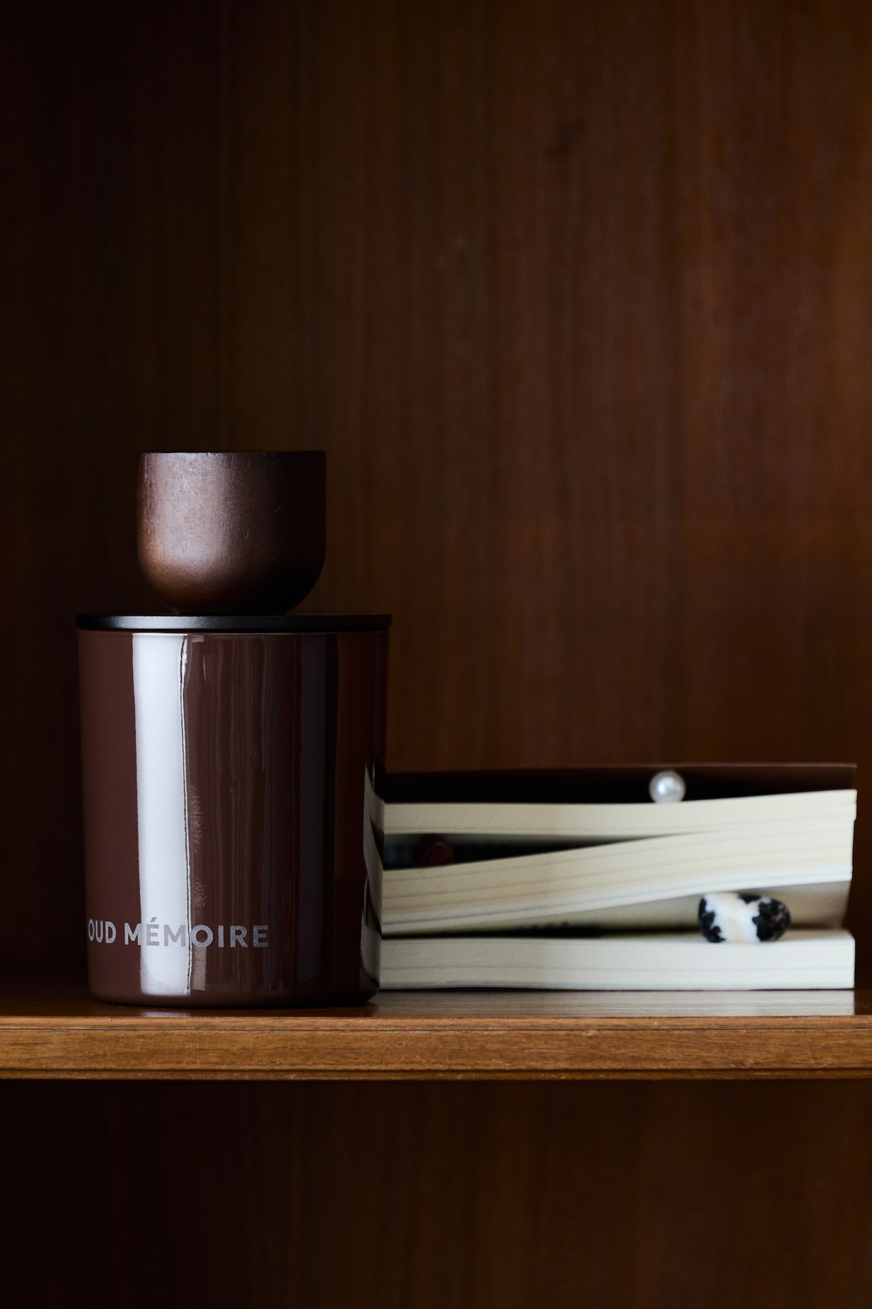 Two-wick scented candle - Oud Mémoire | H&M GB