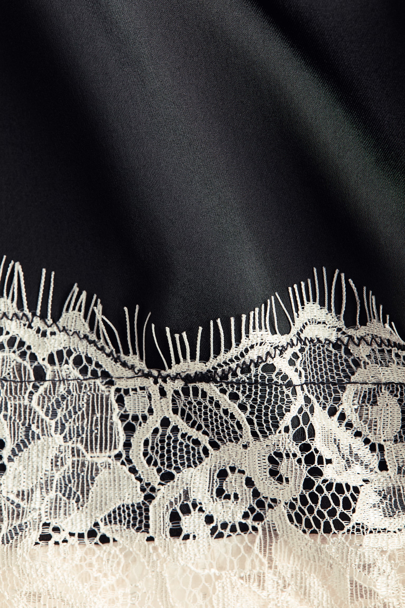 Lace-trimmed skirt - 6