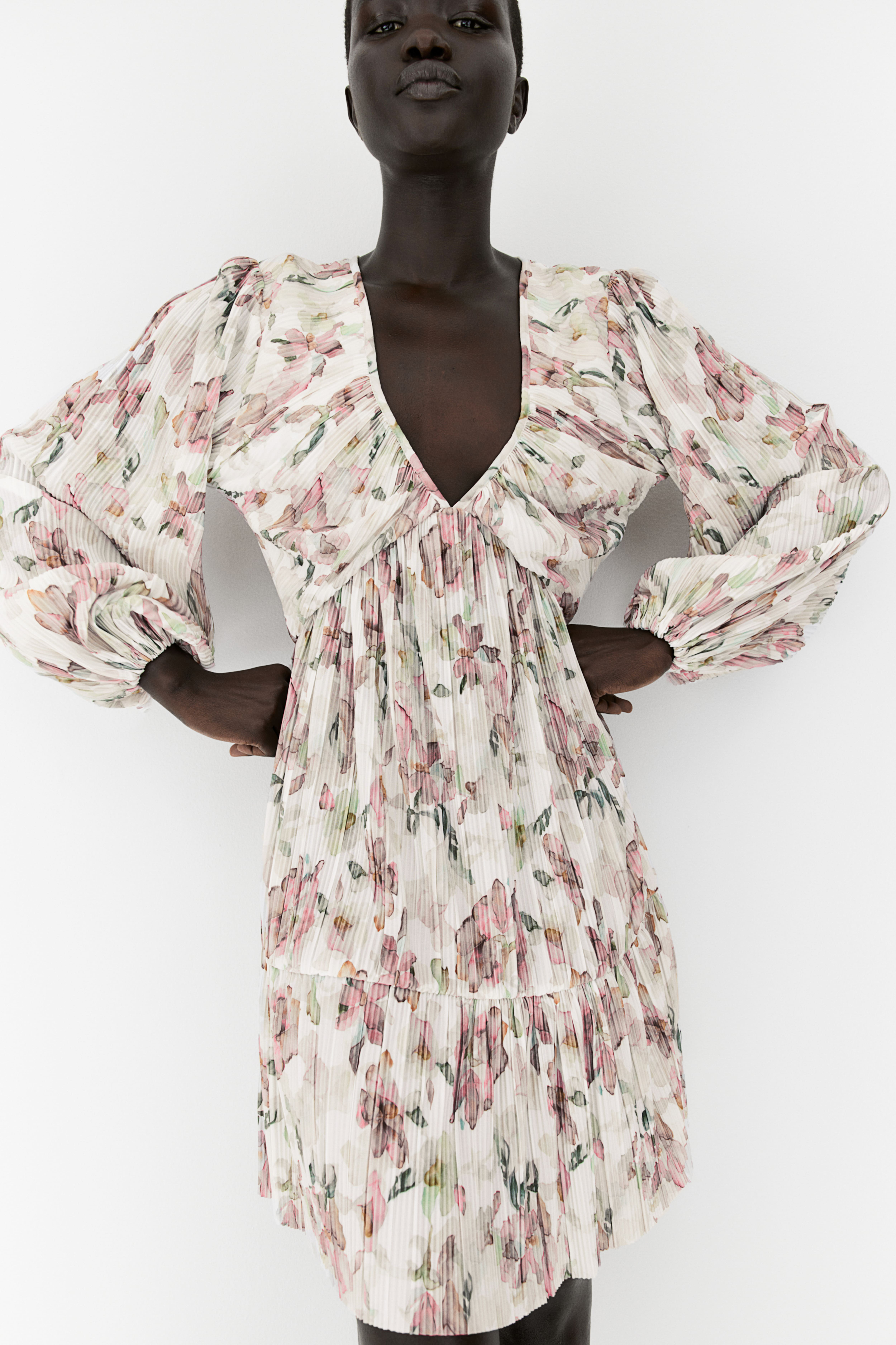 H&m robe plissée hotsell