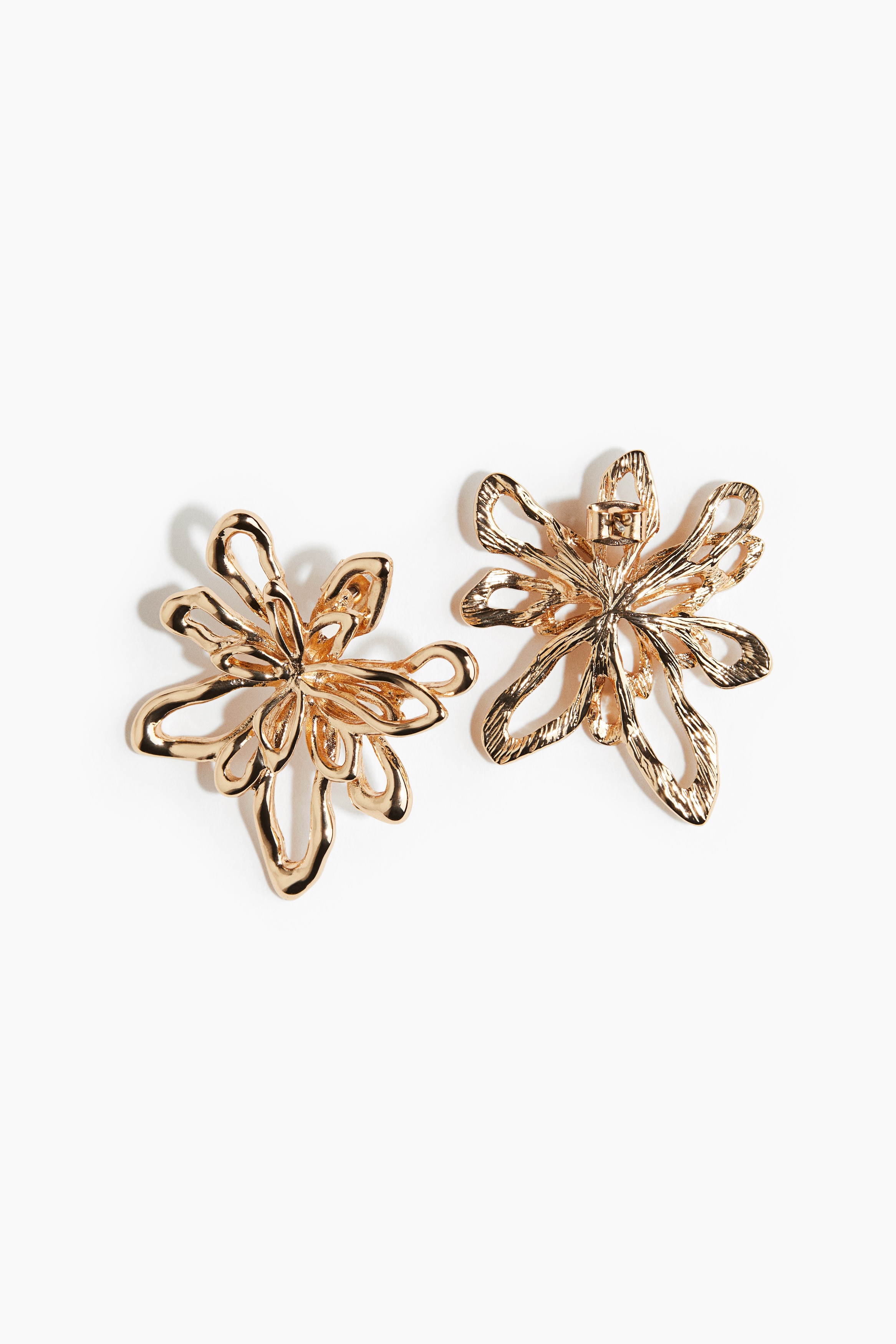 HM　ピアス　ゴールド系　桜　ピンク　ラメ HM ピアス ゴールド系 桜 ピンク HM ピアス ゴールド系 桜 ピンク