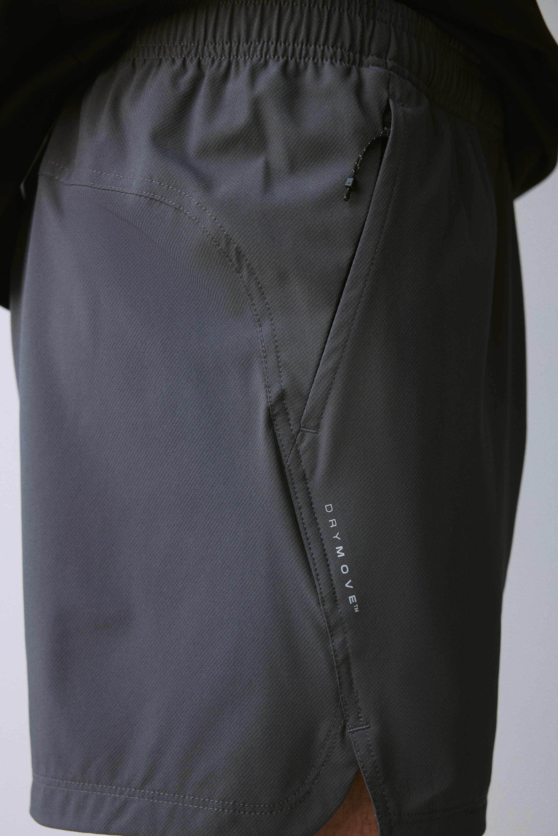 Sports Shorts with DryMove™